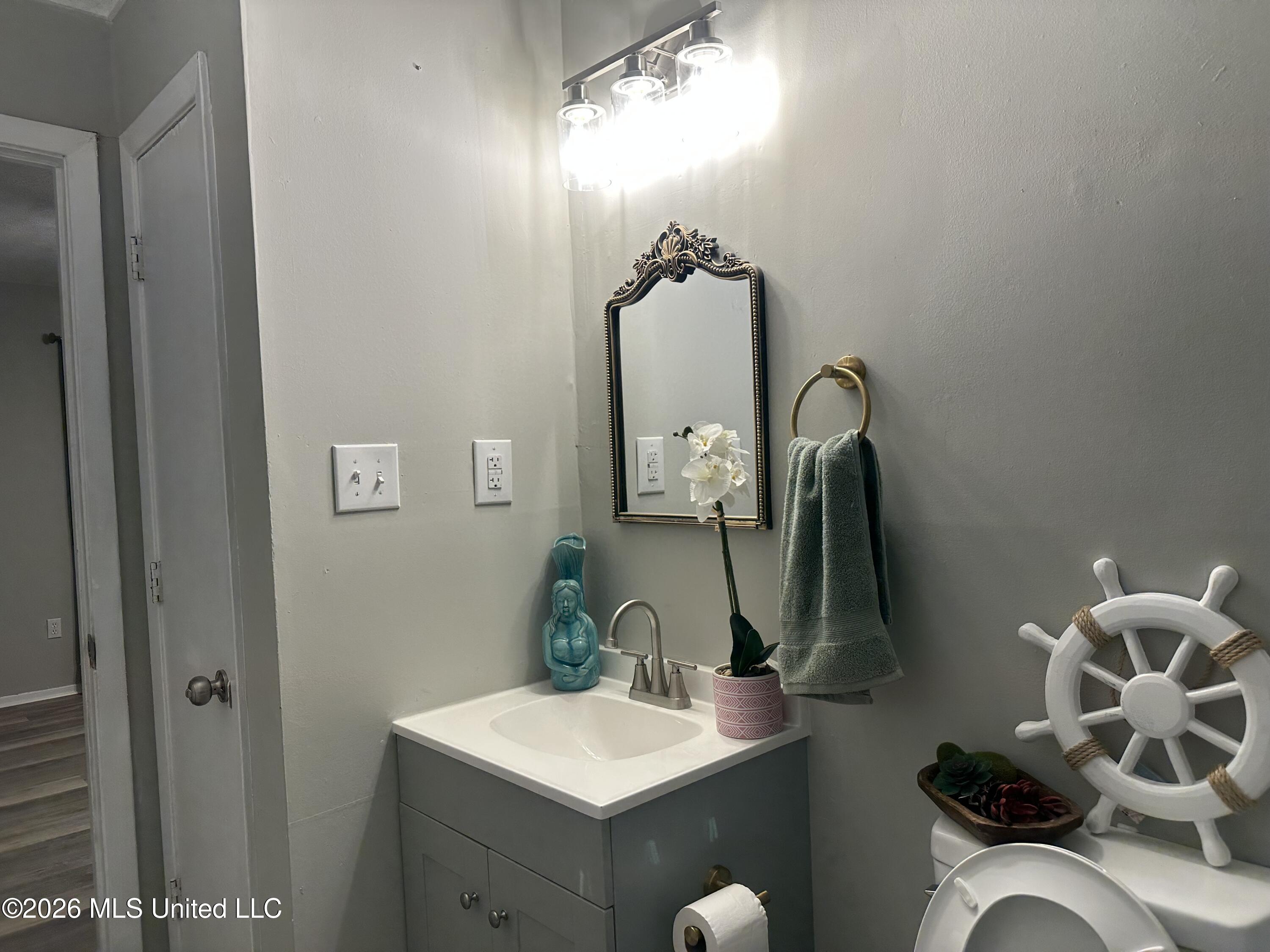 1249 Saint Augustine Drive Property Photo 24
