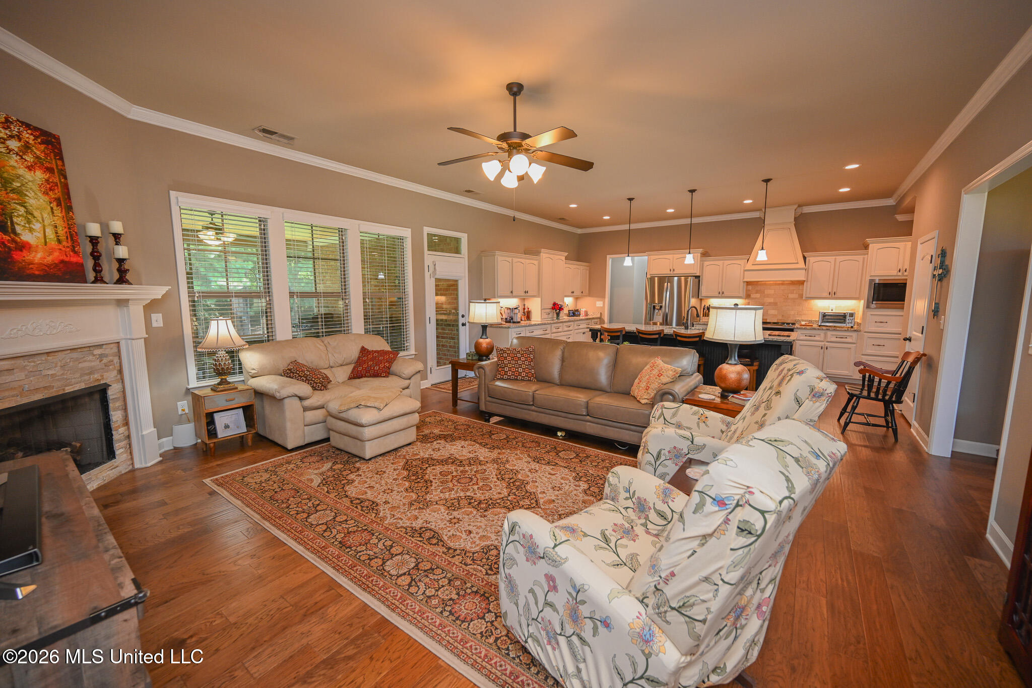 4650 Pleasant Breeze Drive Property Photo 17