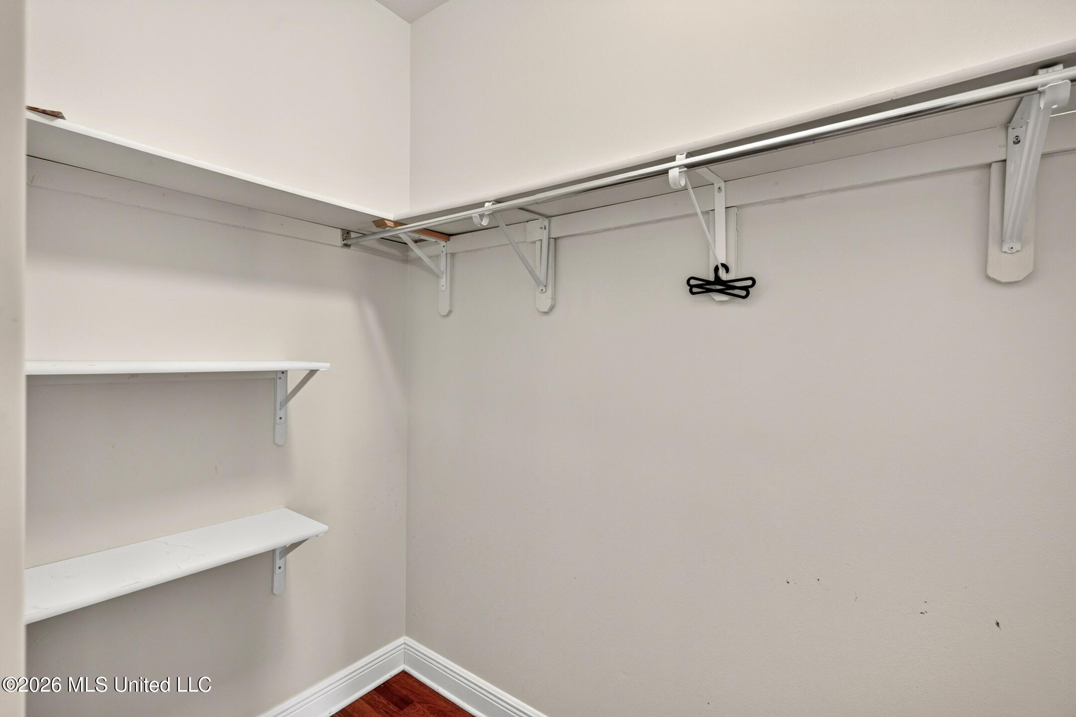 447 Russell Avenue Property Photo 17