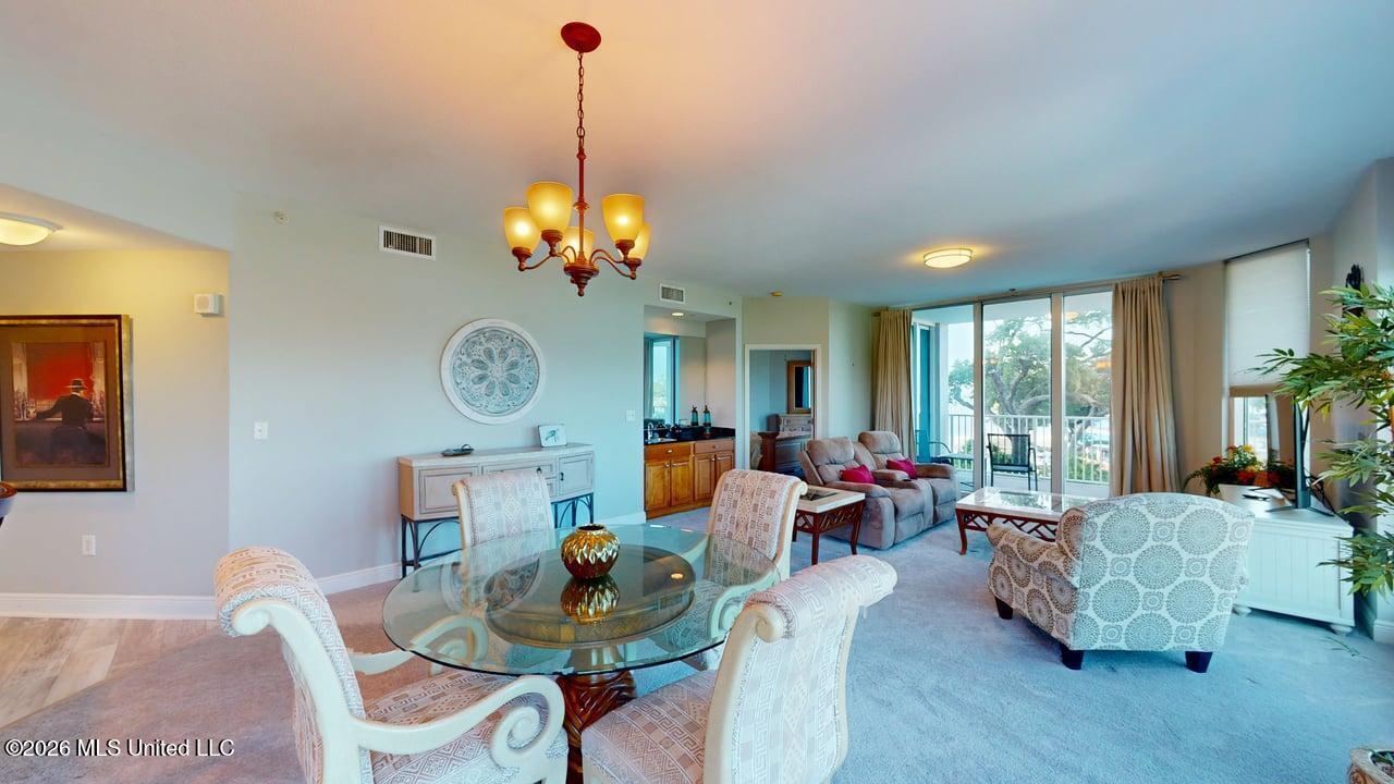 2668 Beach Boulevard Property Photo 4
