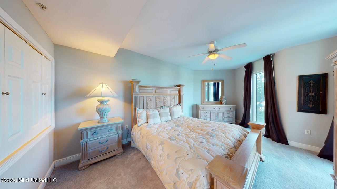 2668 Beach Boulevard Property Photo 9