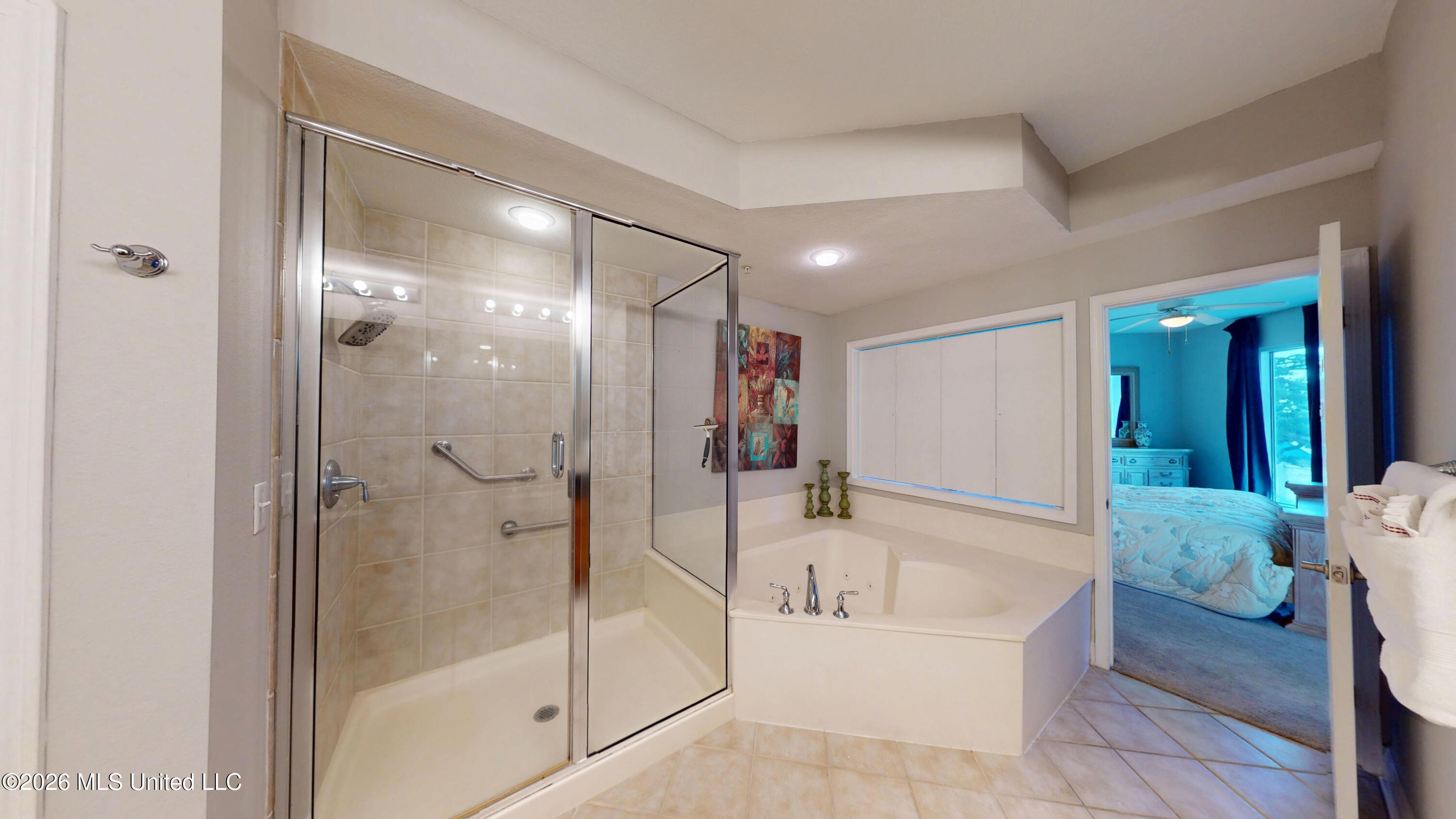2668 Beach Boulevard Property Photo 13