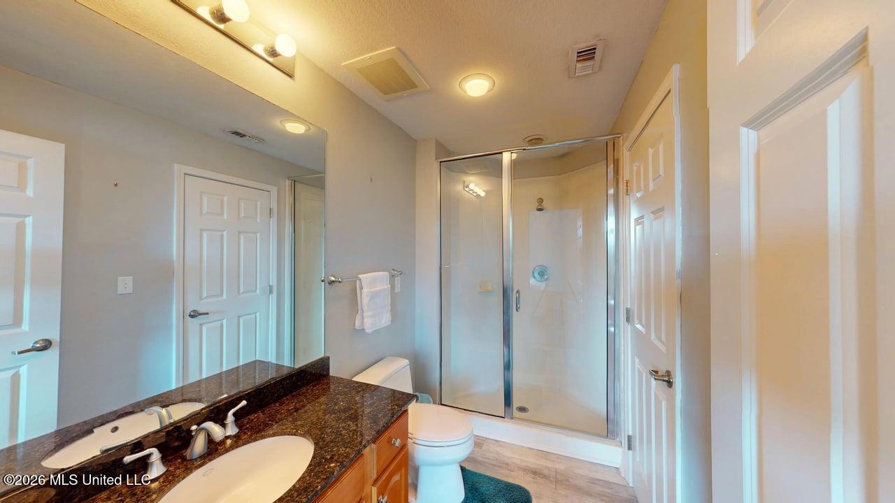 2668 Beach Boulevard Property Photo 17