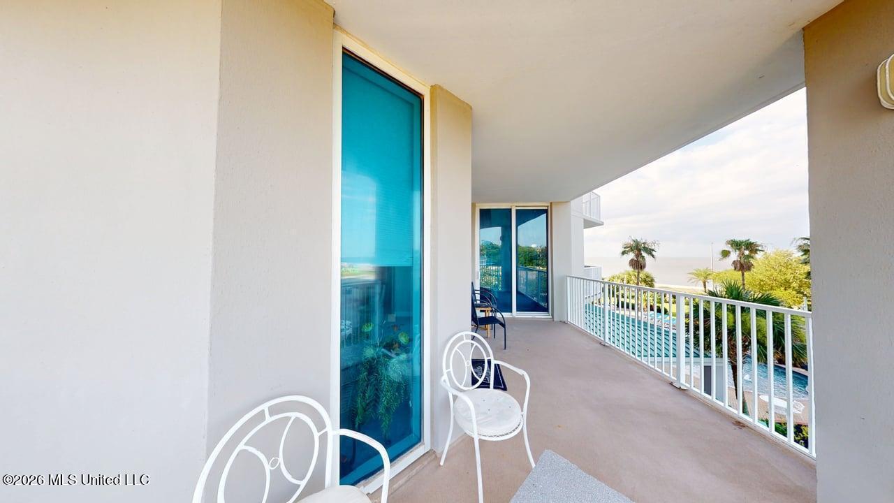2668 Beach Boulevard Property Photo 22