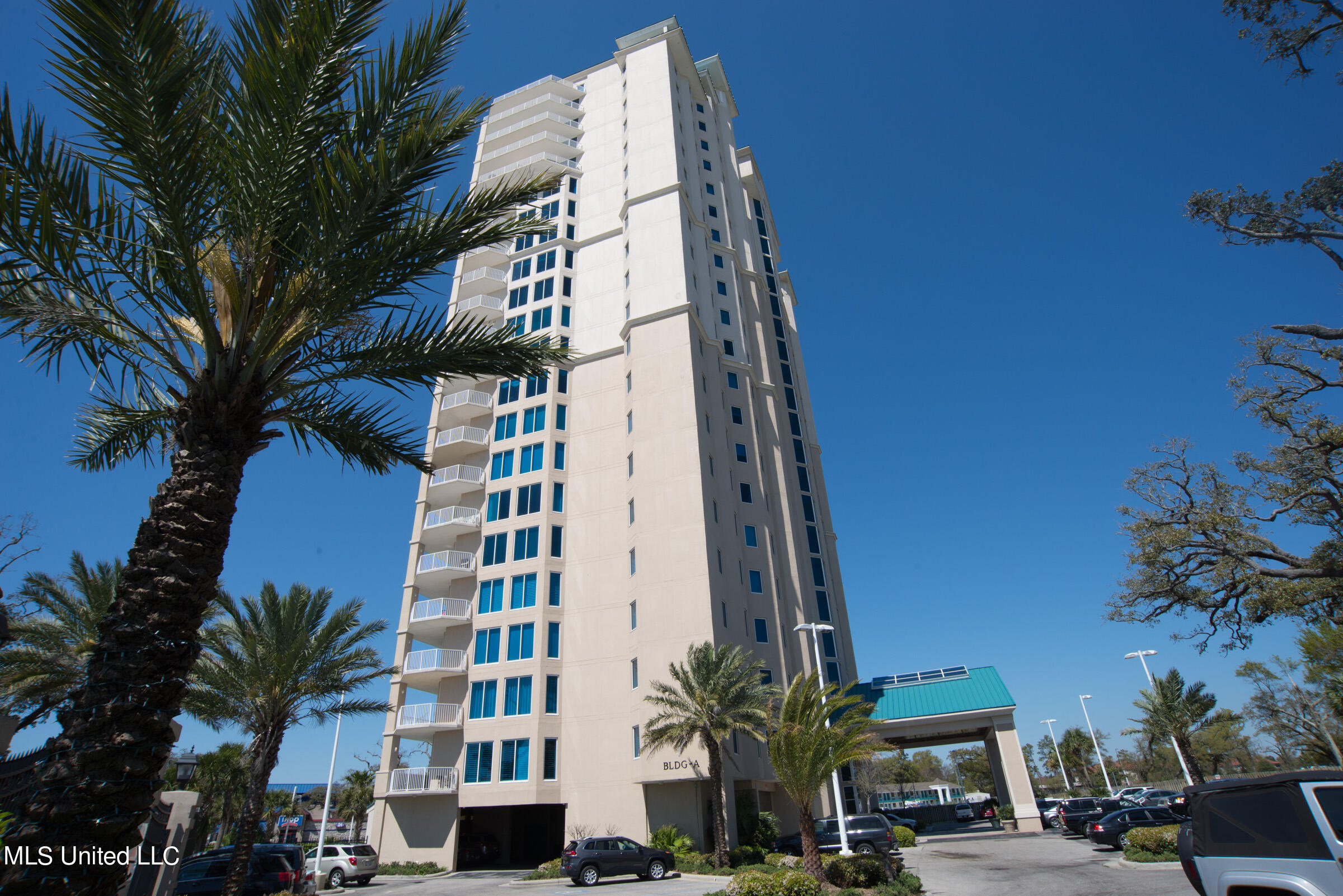 2668 Beach Boulevard Property Photo 28
