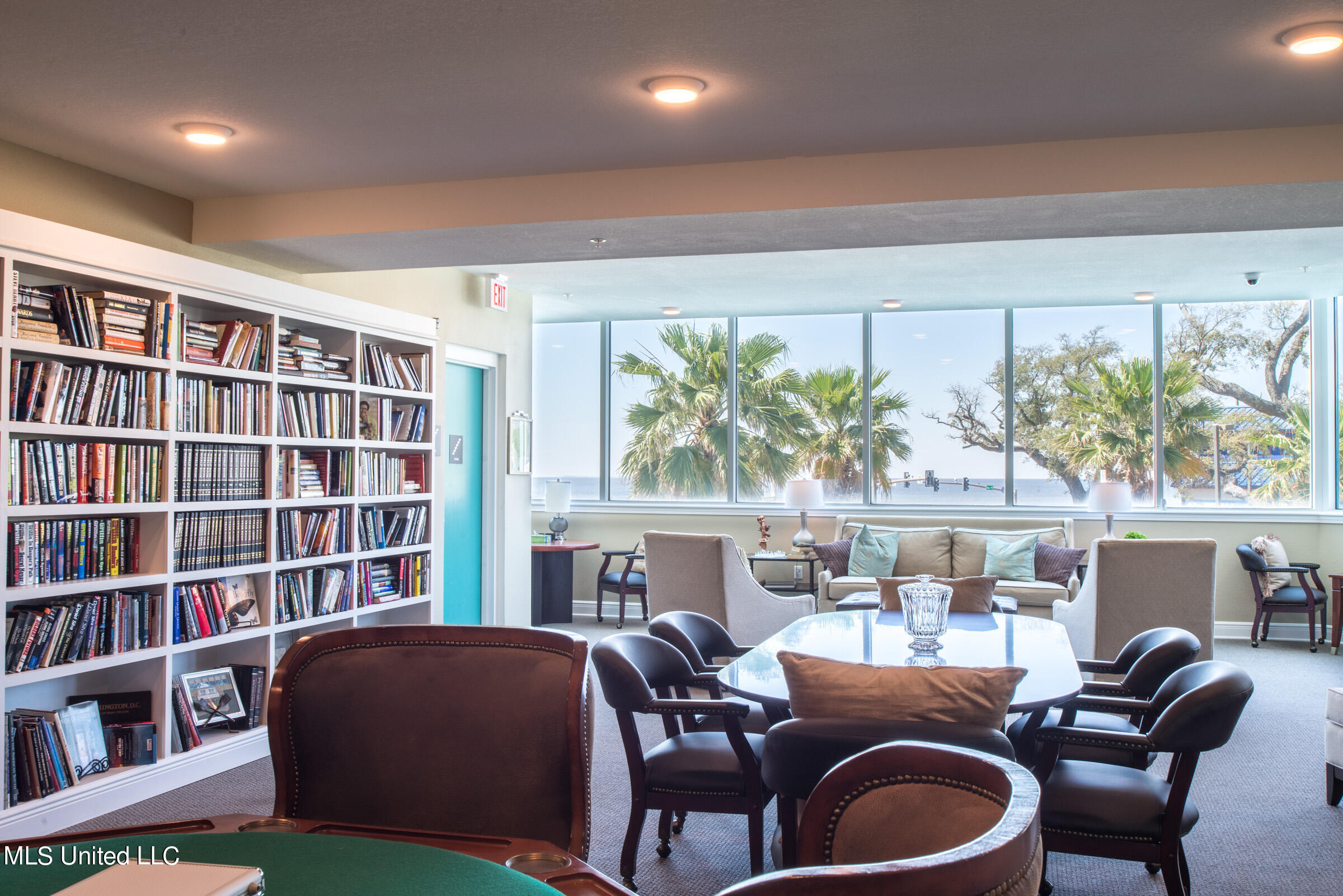 2668 Beach Boulevard Property Photo 37