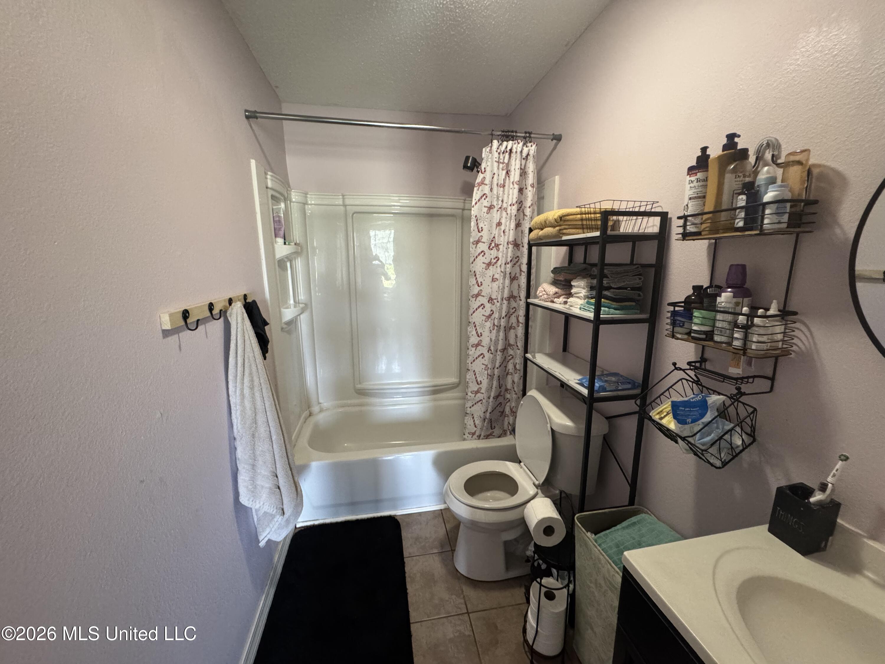 1106 Shirley Drive Property Photo 14