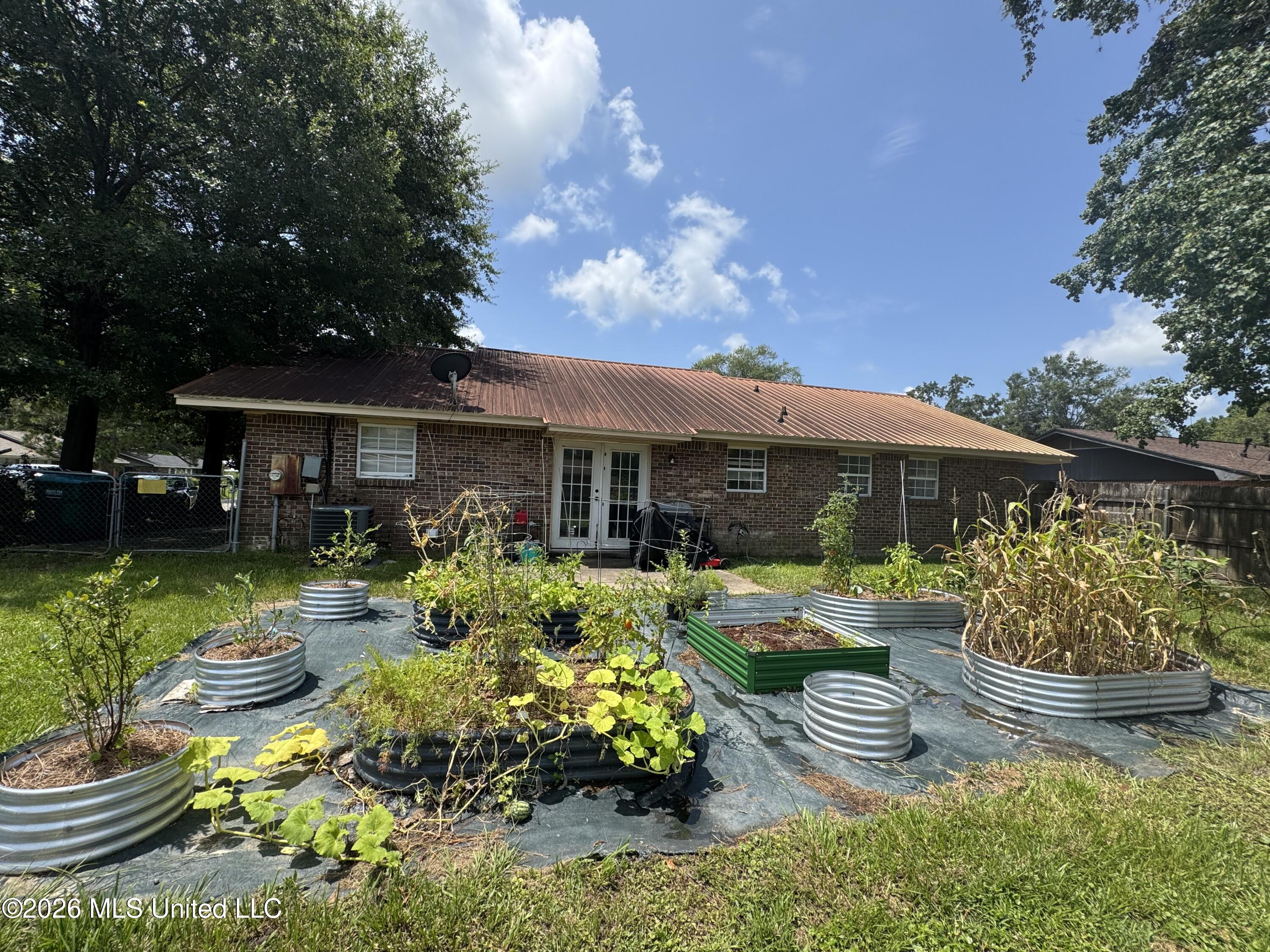 1106 Shirley Drive Property Photo 18
