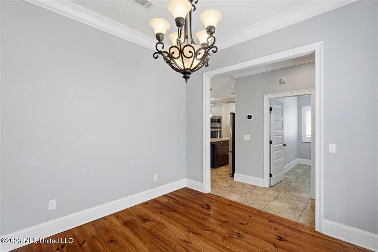 188 Carmichael Boulevard Property Photo 19