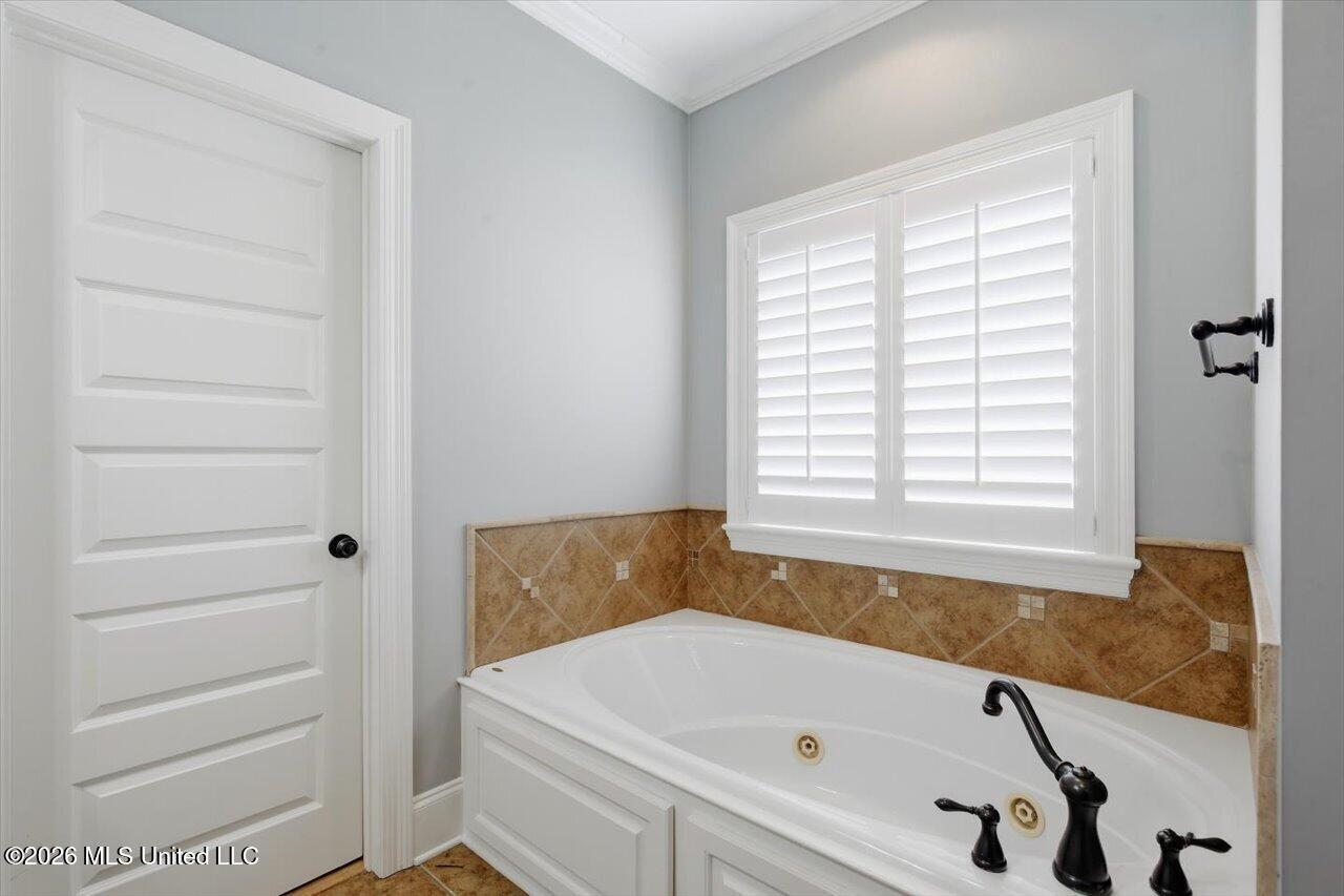 188 Carmichael Boulevard Property Photo 27