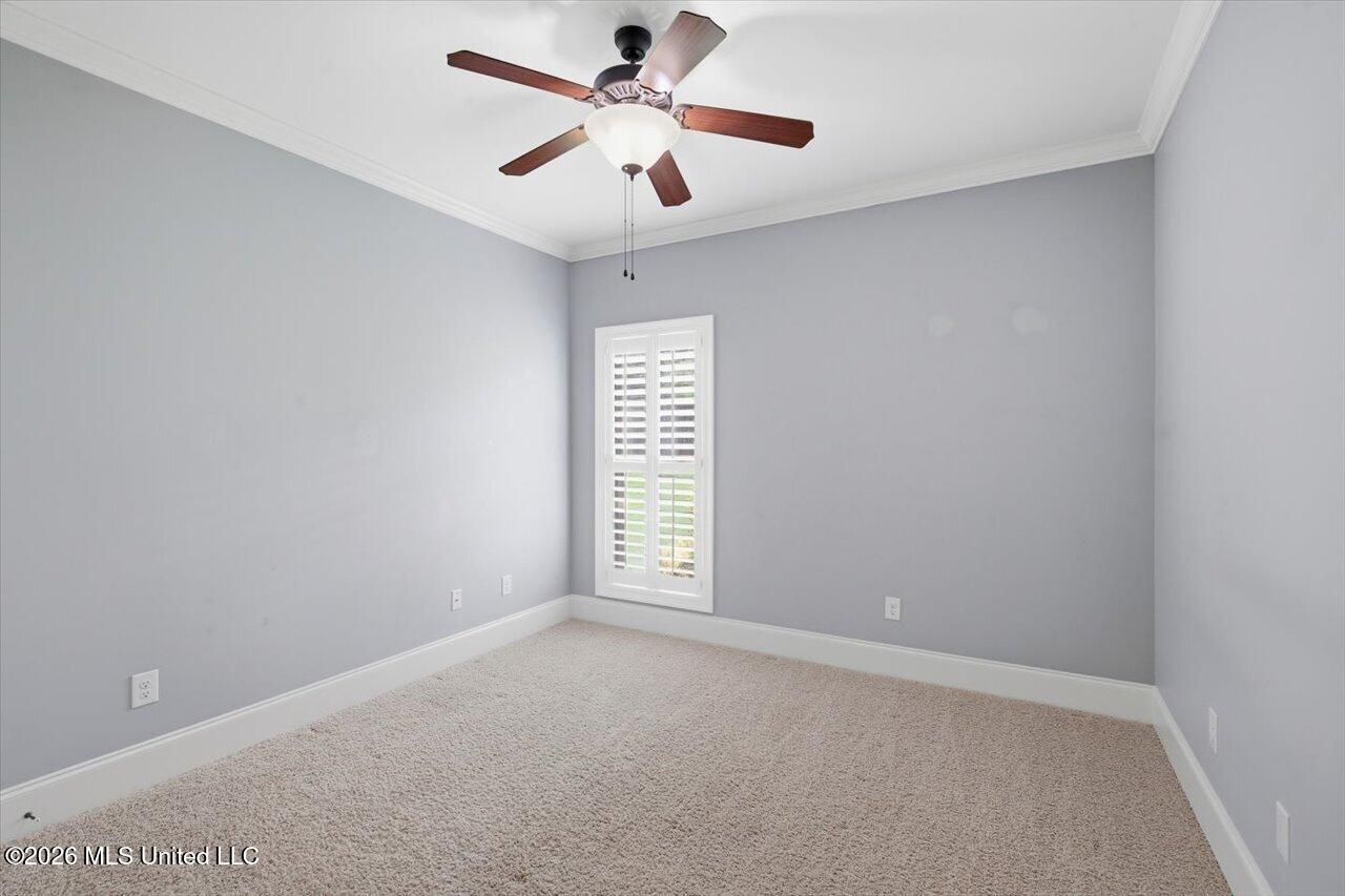 188 Carmichael Boulevard Property Photo 32