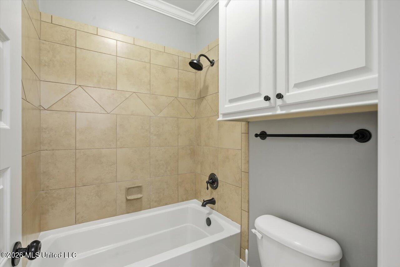 188 Carmichael Boulevard Property Photo 37
