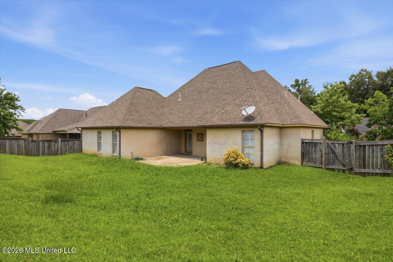 188 Carmichael Boulevard Property Photo 41
