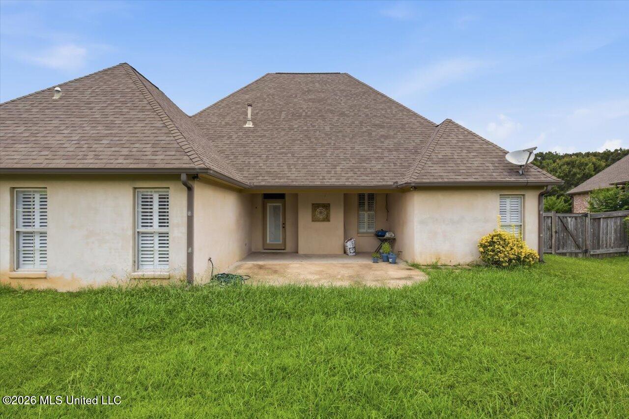 188 Carmichael Boulevard Property Photo 42