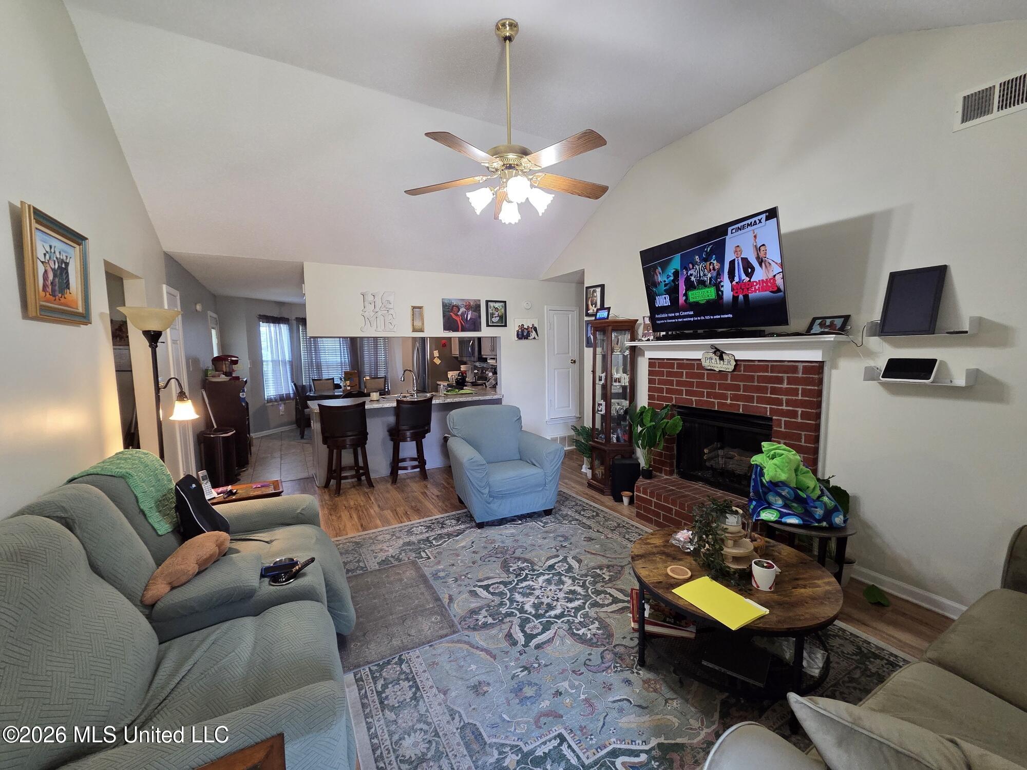 4364 Shadow Ridge Drive Property Photo 2