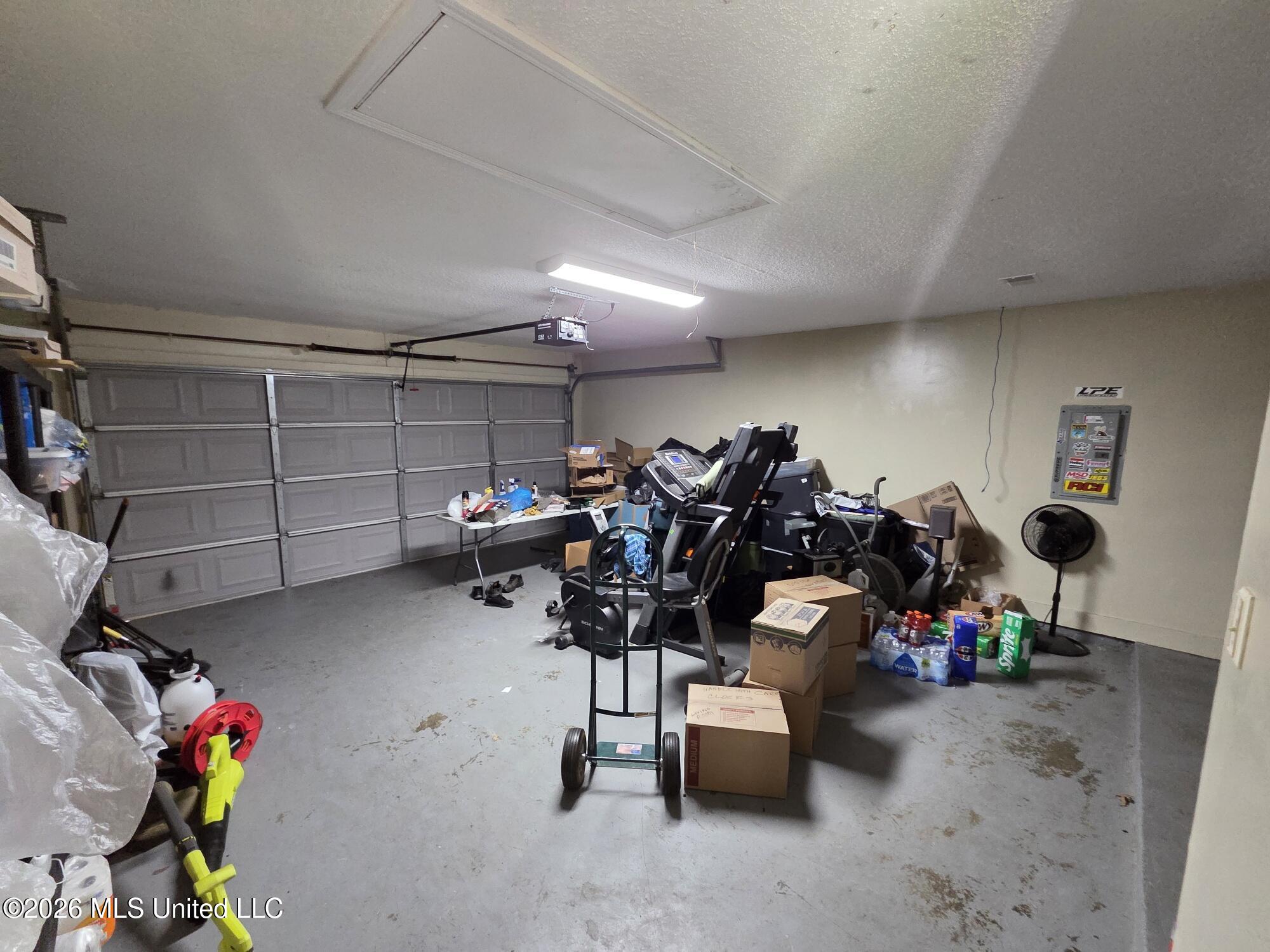 4364 Shadow Ridge Drive Property Photo 18
