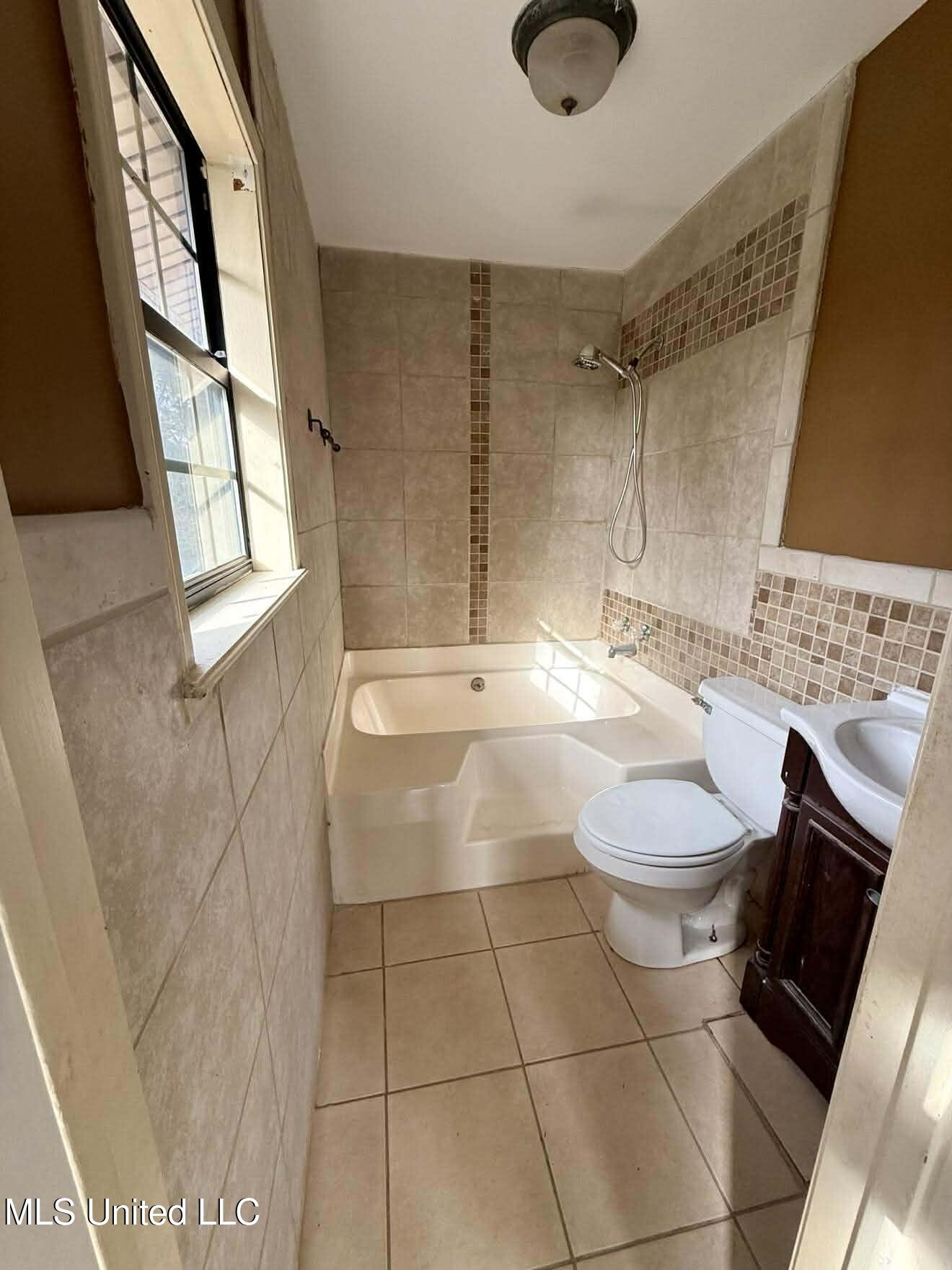 1838 Dees Road Property Photo 23