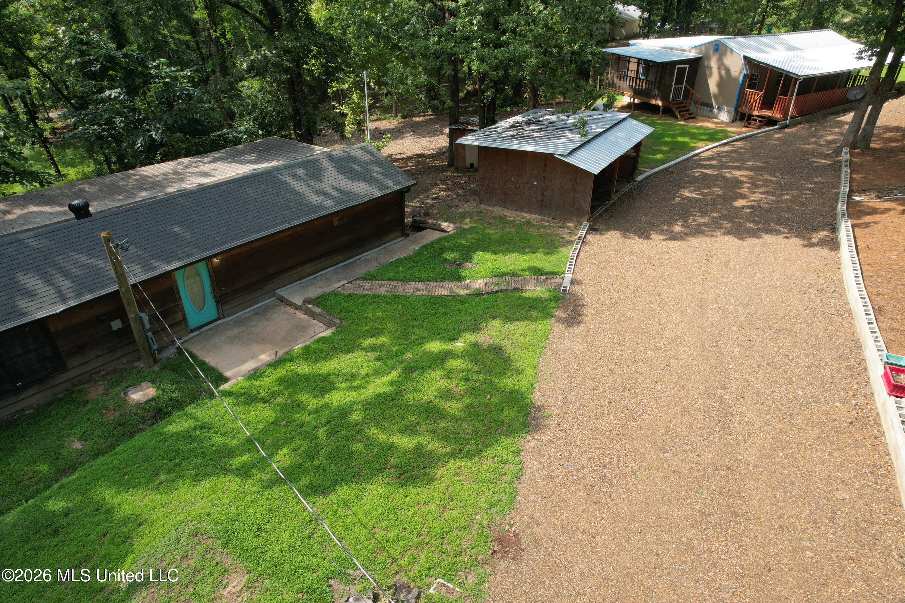 201 Ridgewood Property Photo 1