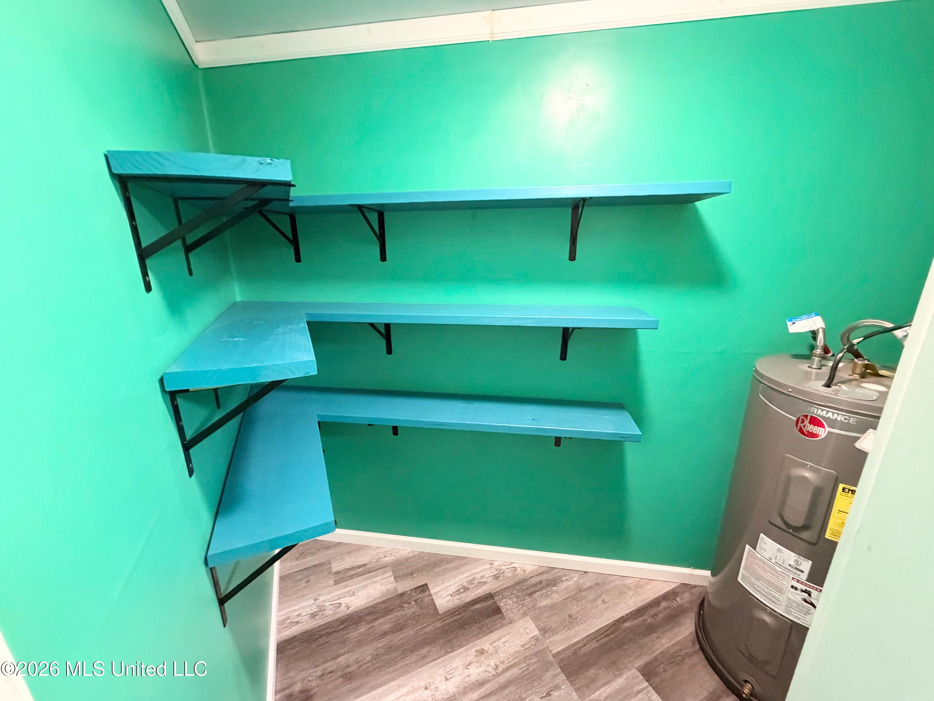 201 Ridgewood Property Photo 11
