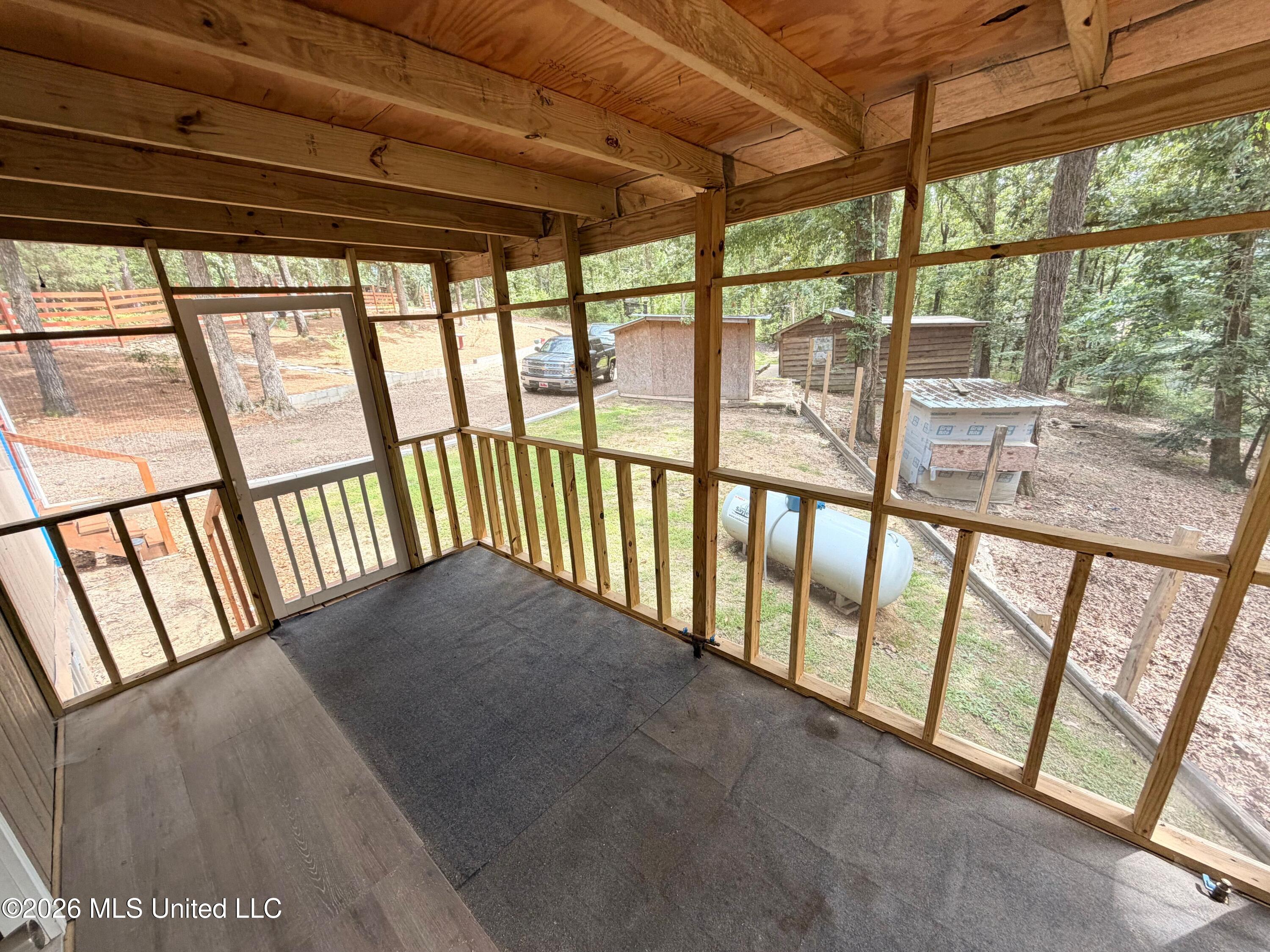 201 Ridgewood Property Photo 13