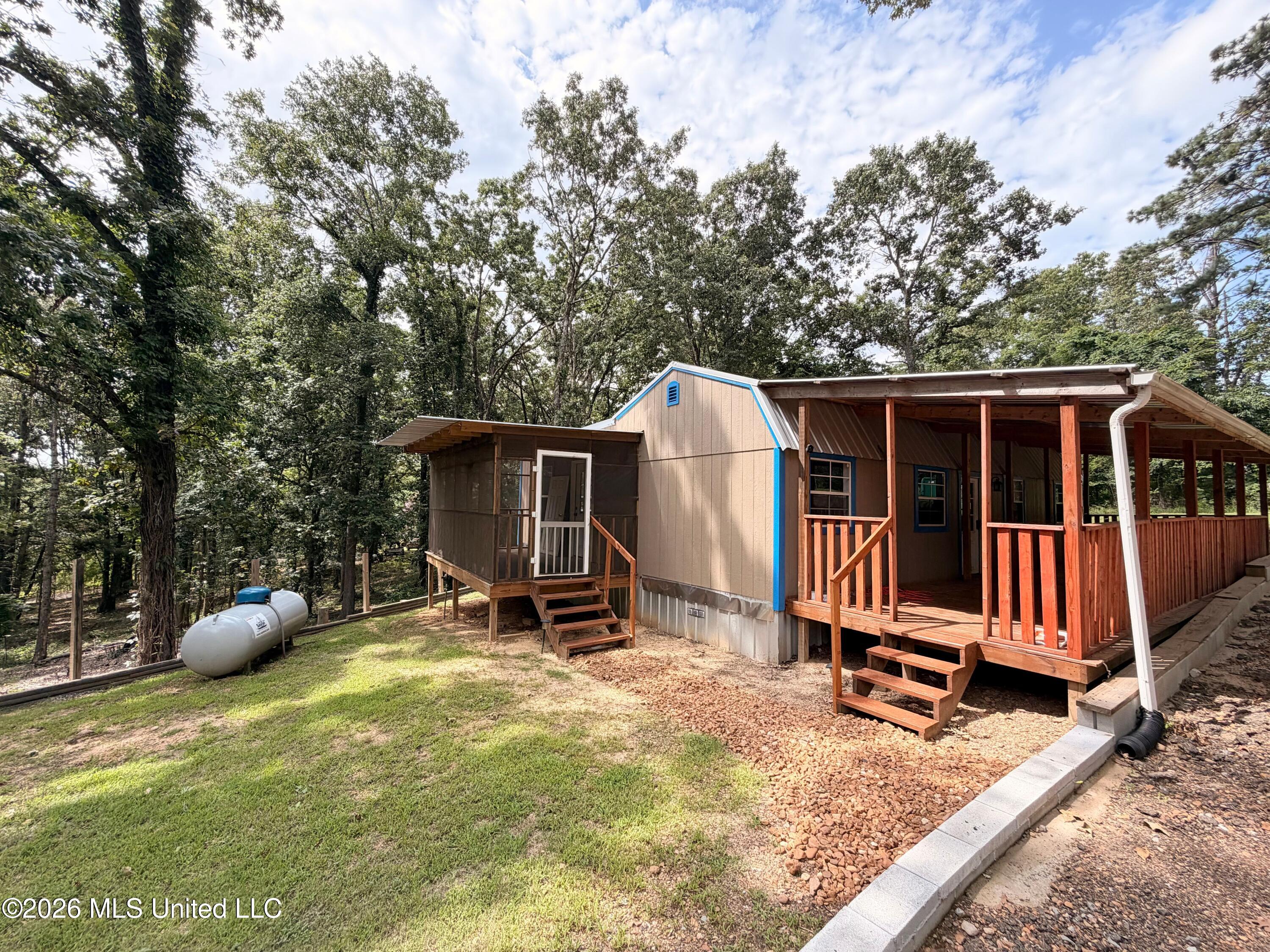 201 Ridgewood Property Photo 14