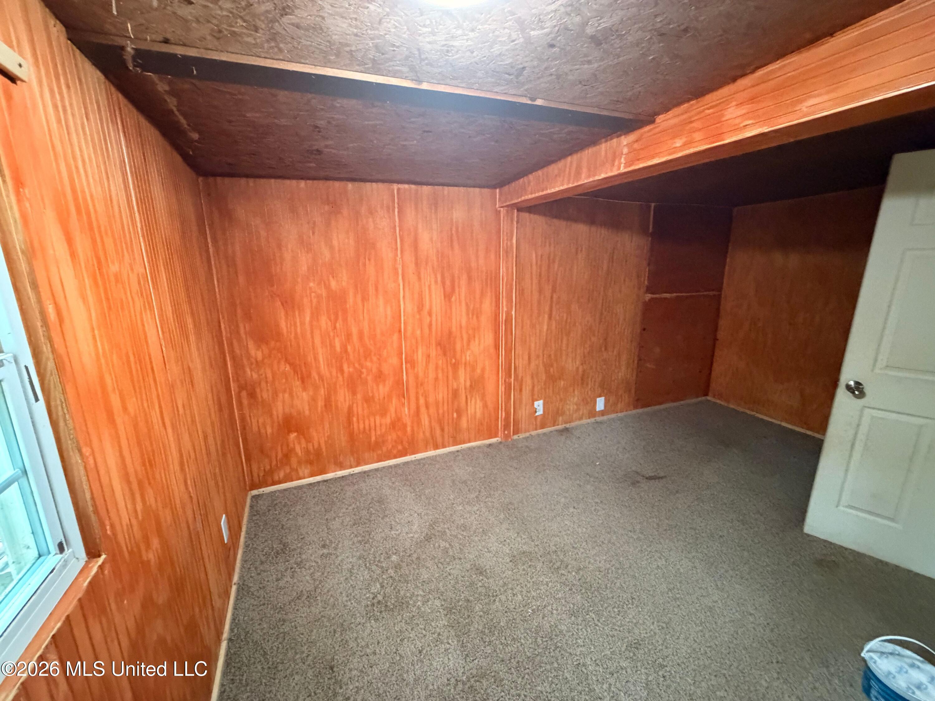 201 Ridgewood Property Photo 19
