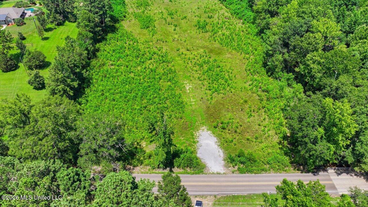 Luckney Road Property Photo 18