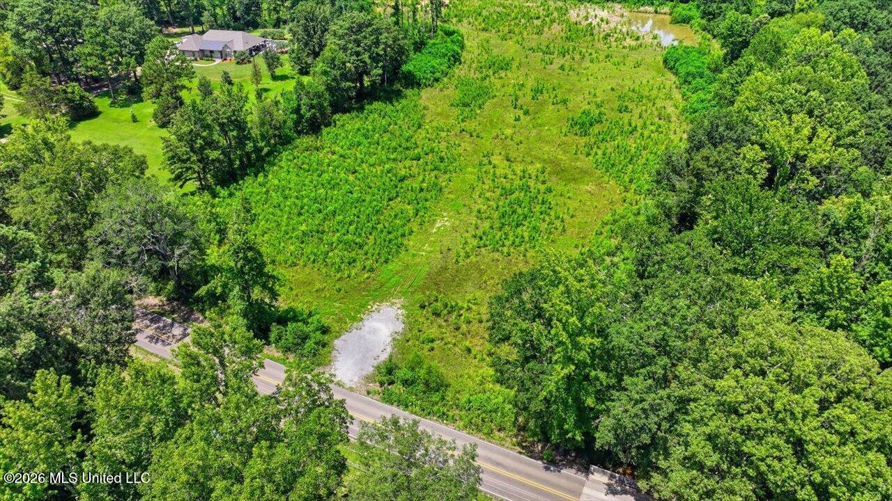 Luckney Road Property Photo 19