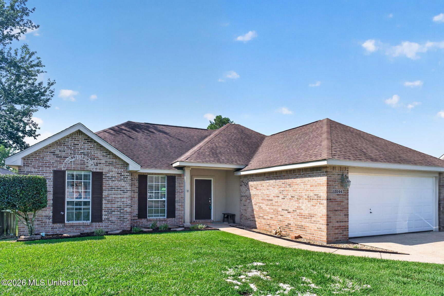 13144 Tyler Circle Property Photo 1