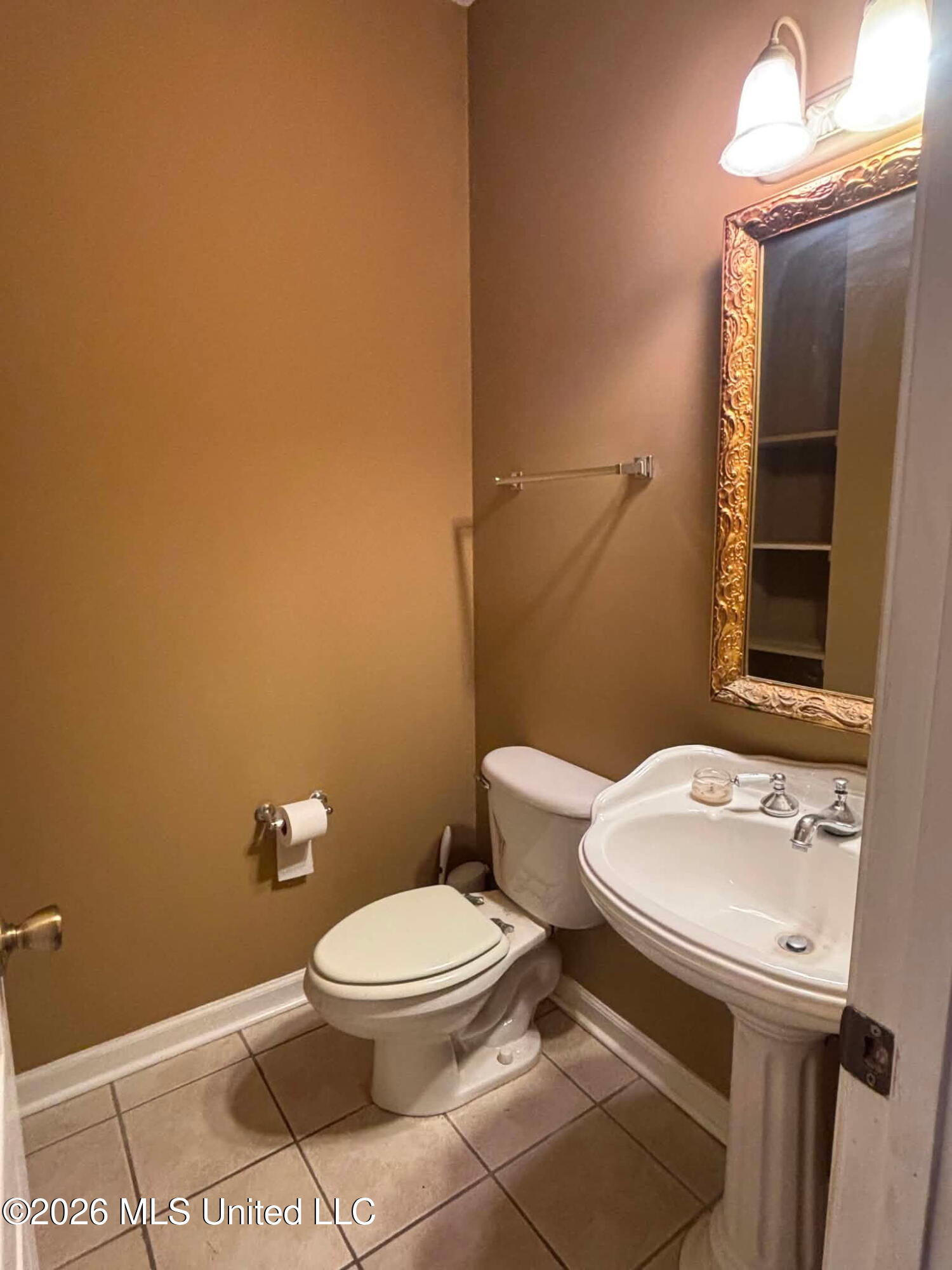 101 Tena Cove Property Photo 9