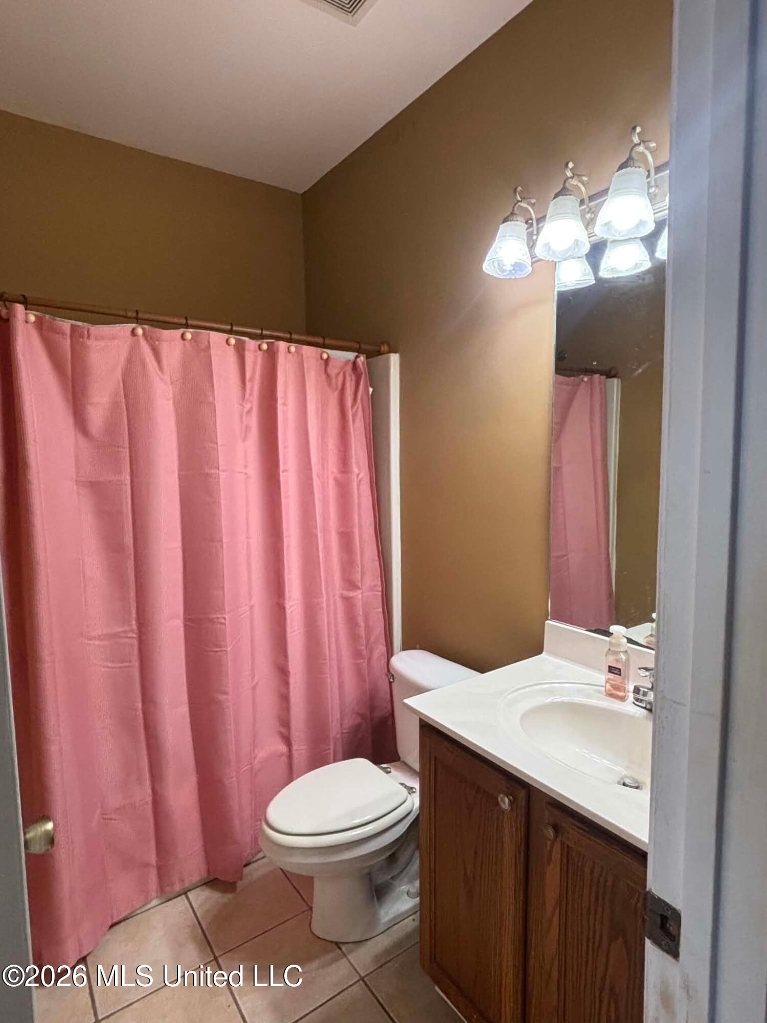 101 Tena Cove Property Photo 15