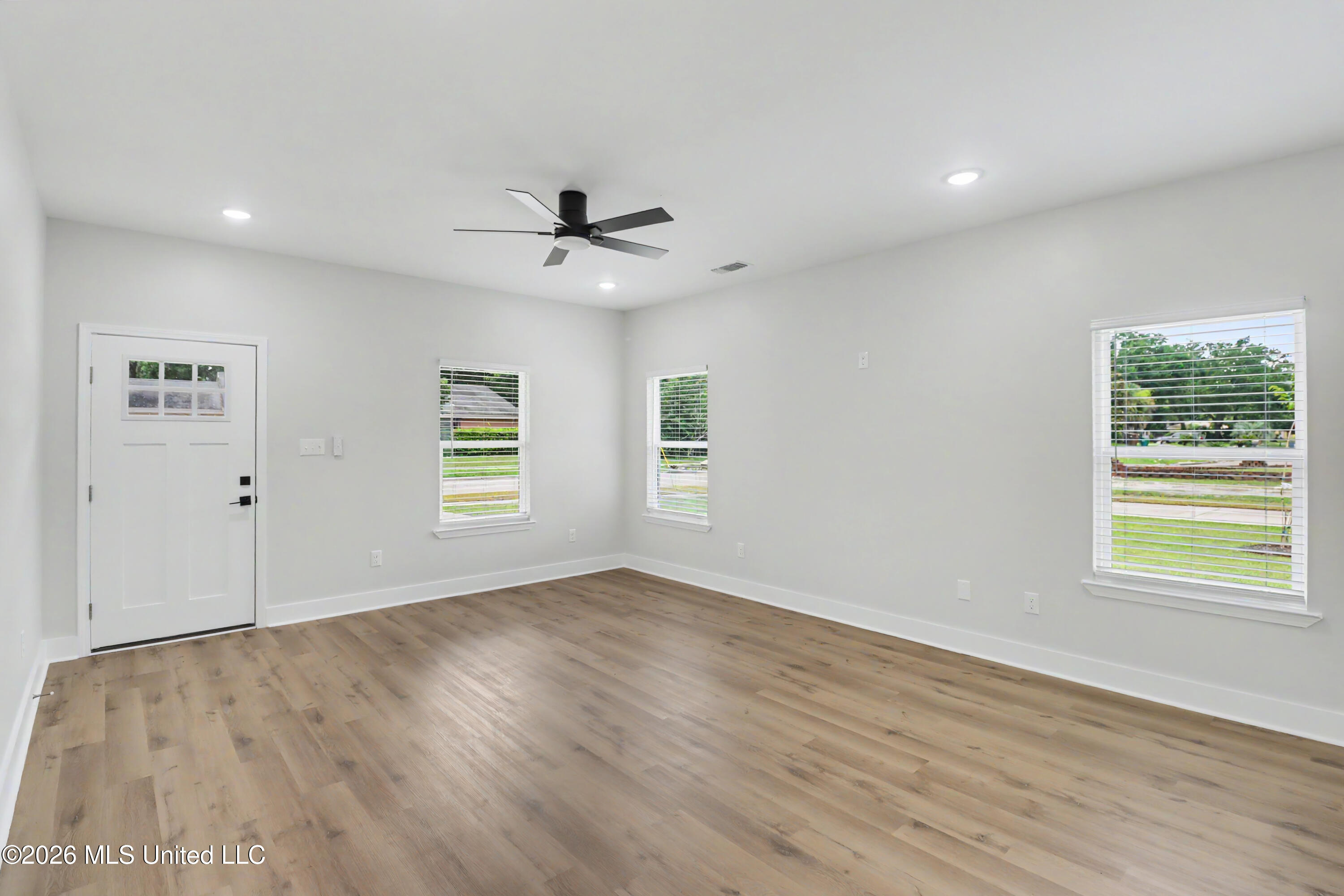 152 Balmoral Avenue Property Photo 8