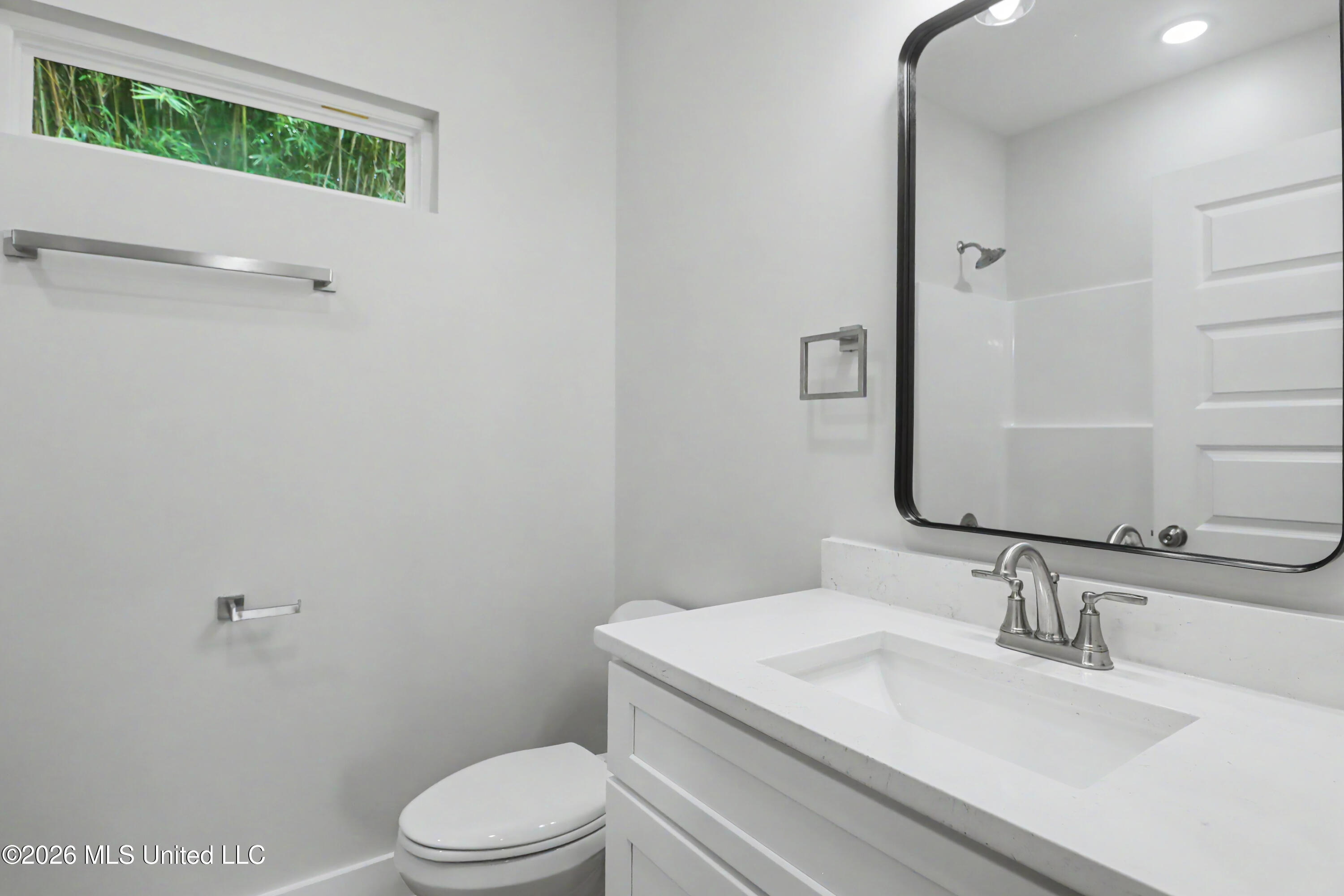 152 Balmoral Avenue Property Photo 11