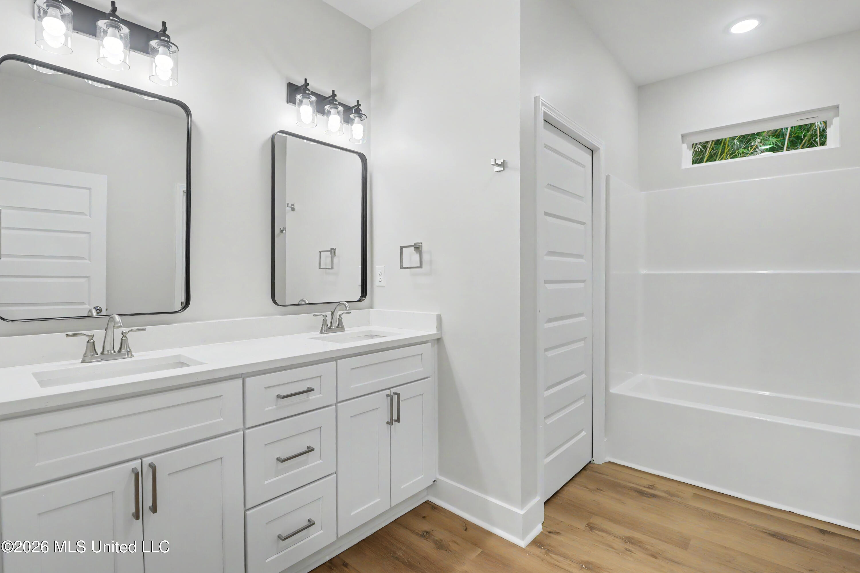 152 Balmoral Avenue Property Photo 18