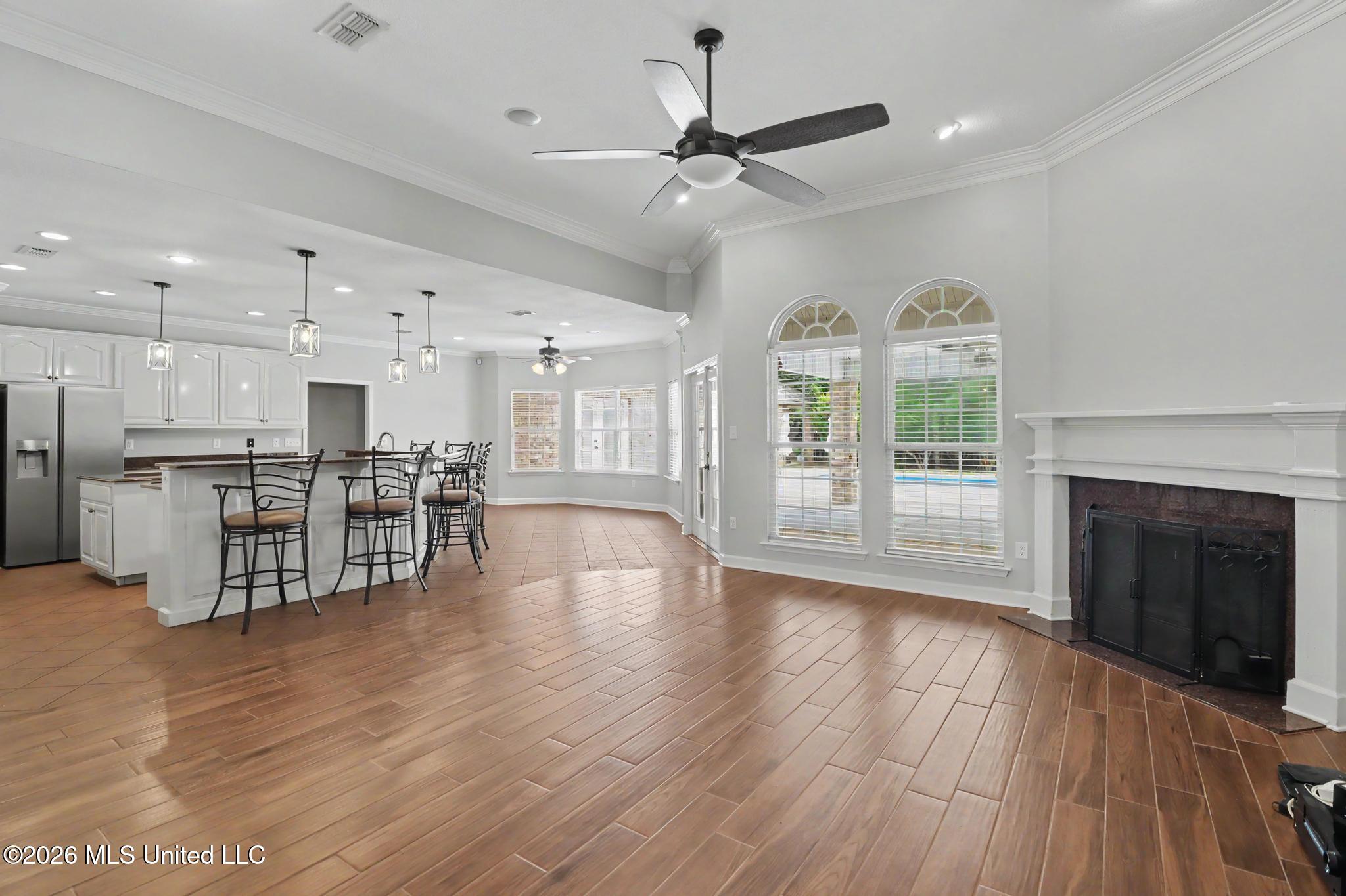 6309 W Silverleaf Drive Property Photo 17