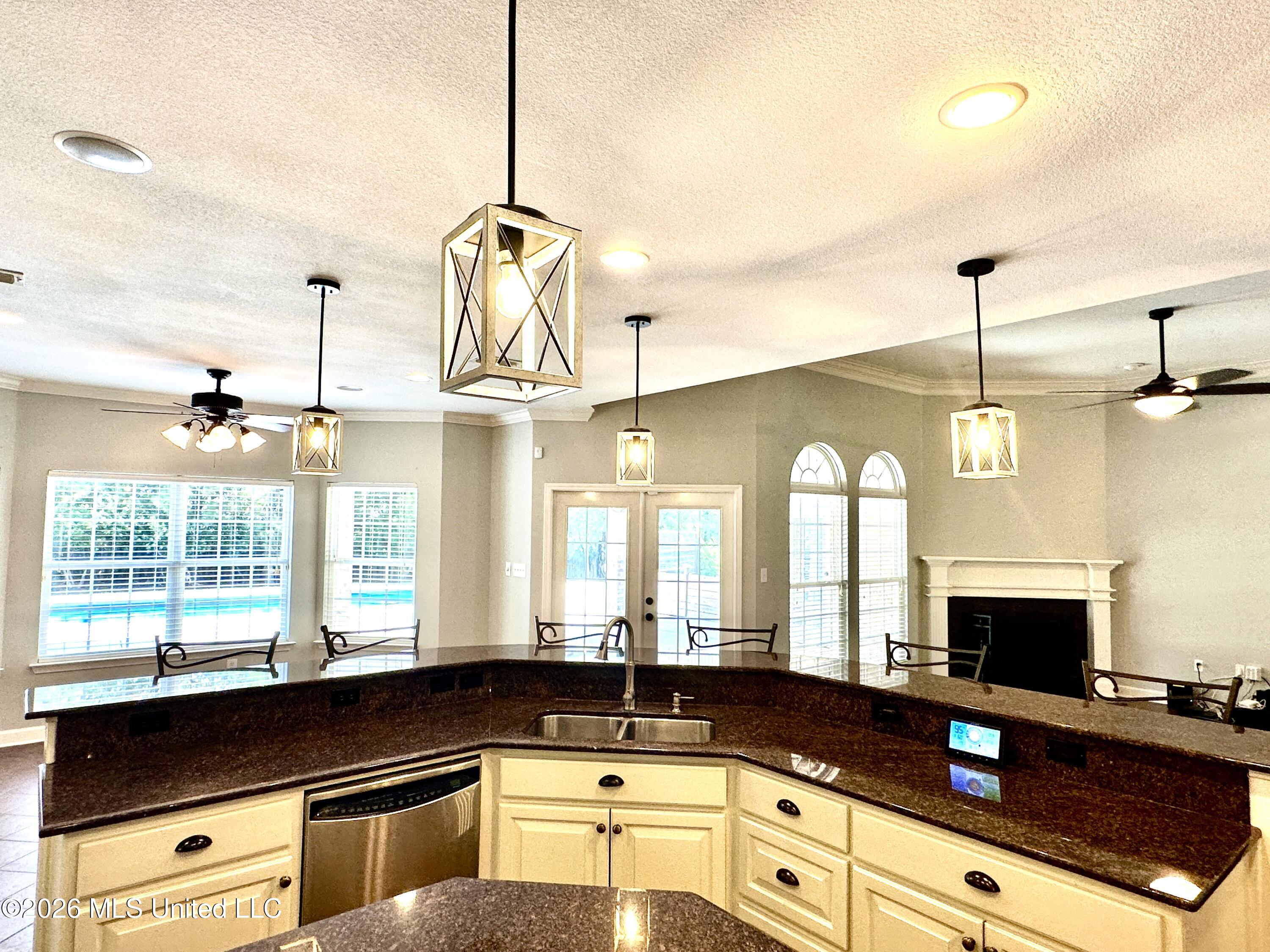 6309 W Silverleaf Drive Property Photo 27