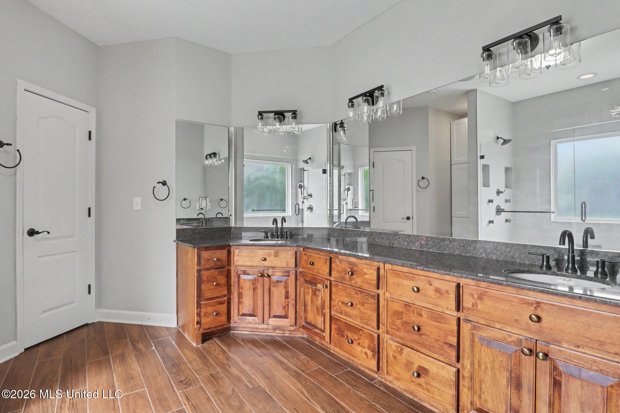 6309 W Silverleaf Drive Property Photo 33