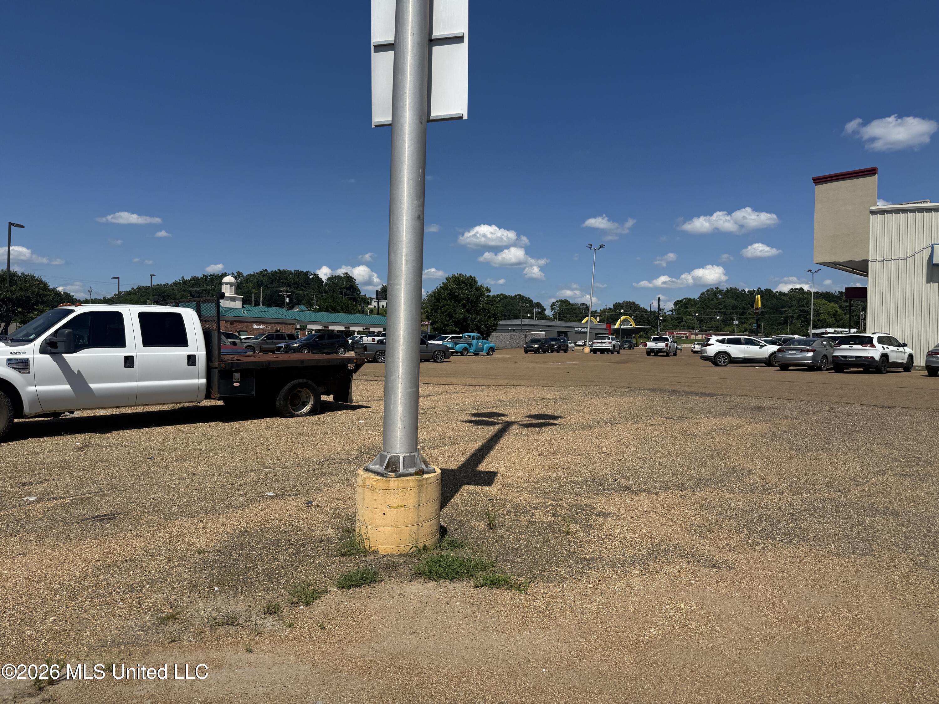 1405 Plaza Drive Property Photo 16