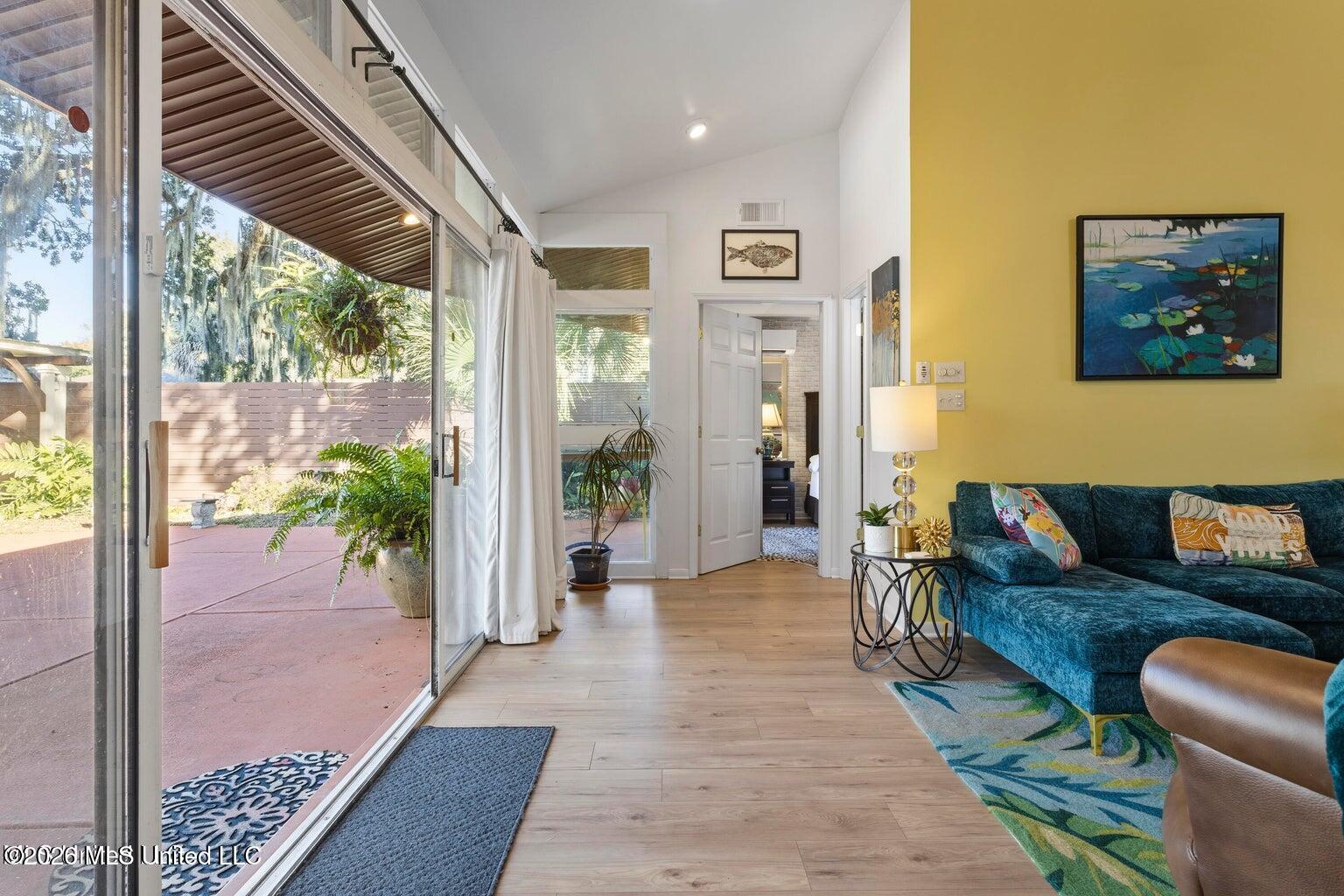 128 Lee Street Property Photo 19
