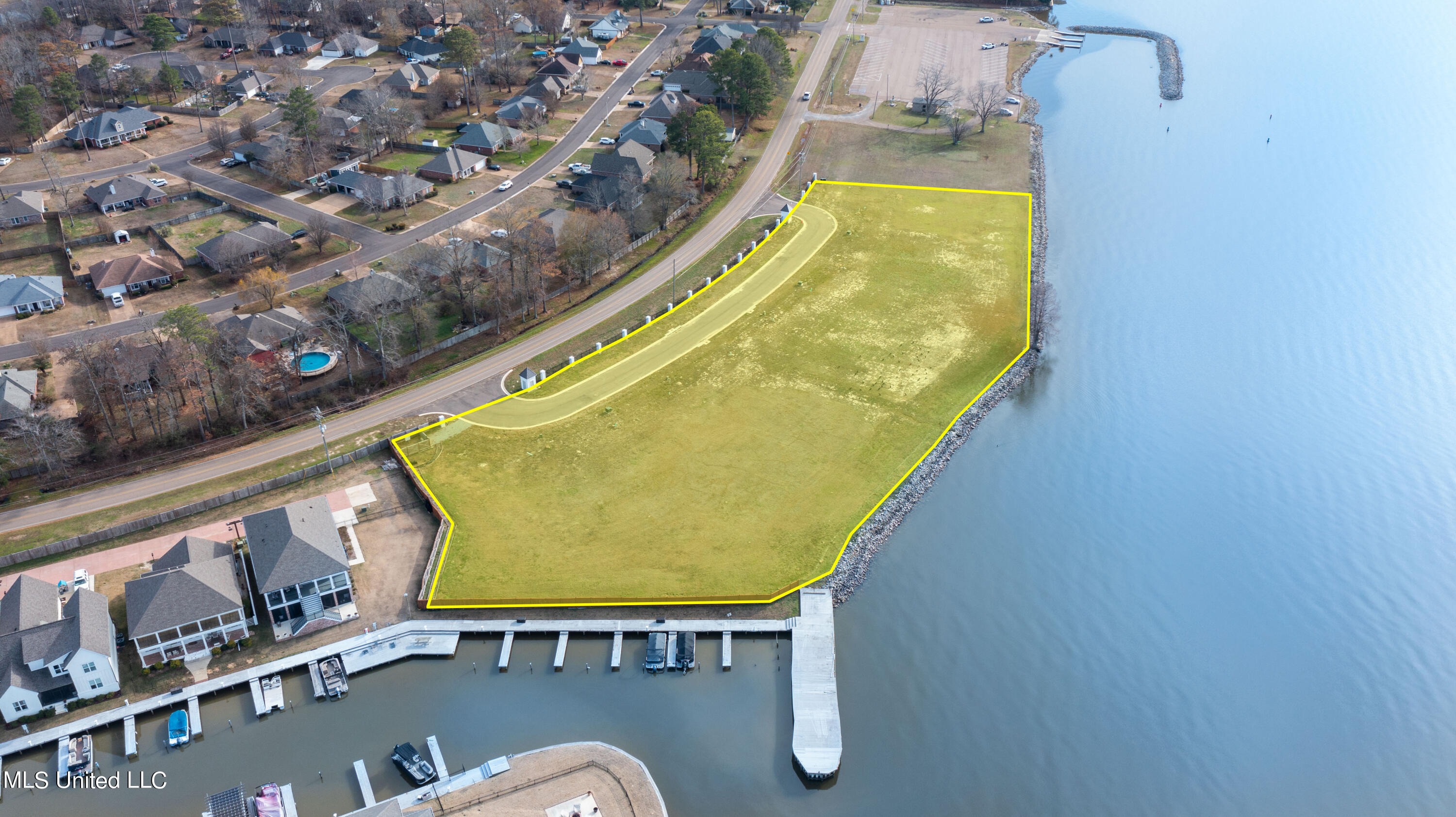 621 Osprey Cove Property Photo 12