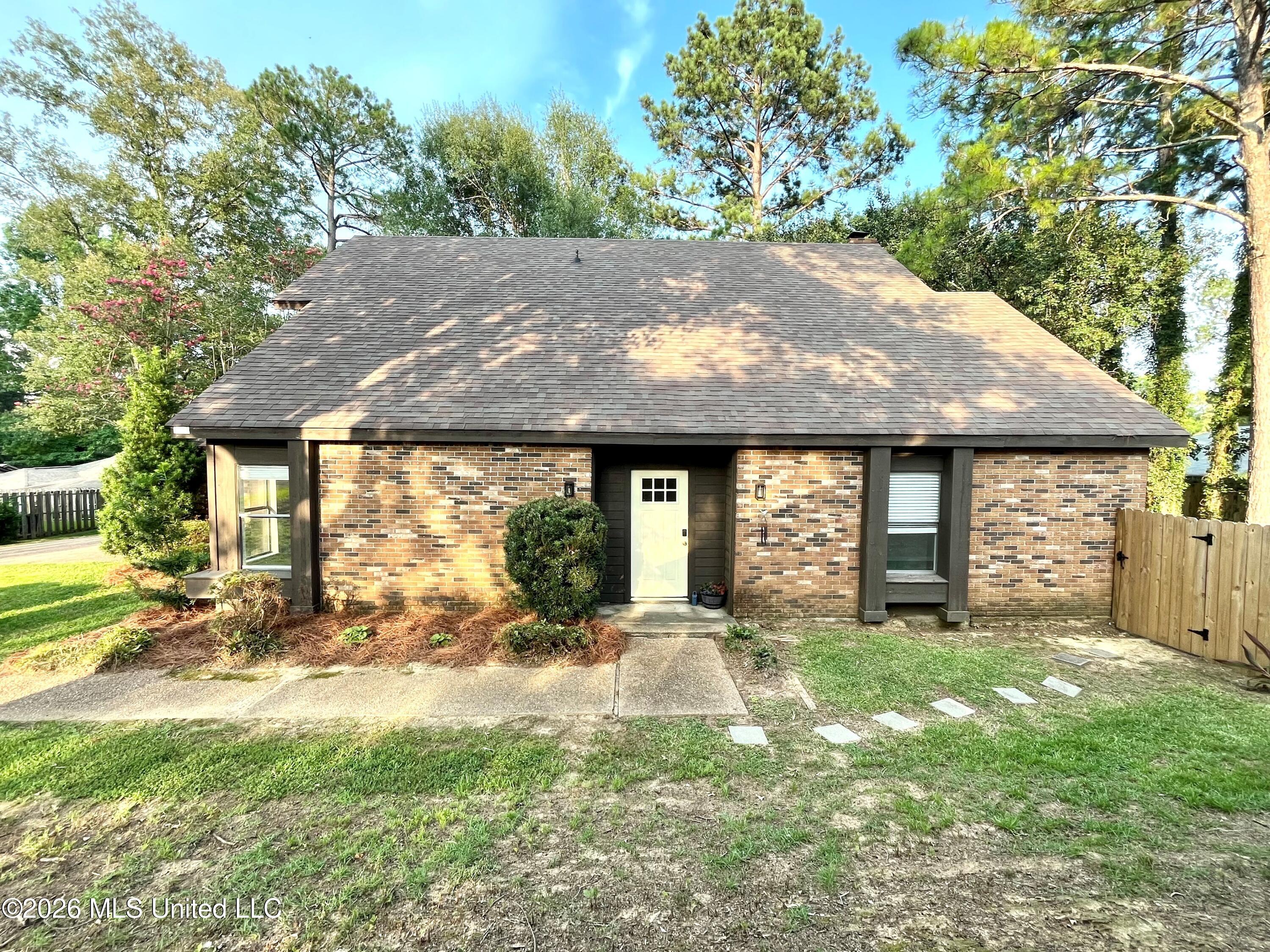 5 Dove Way Circle Property Photo 1