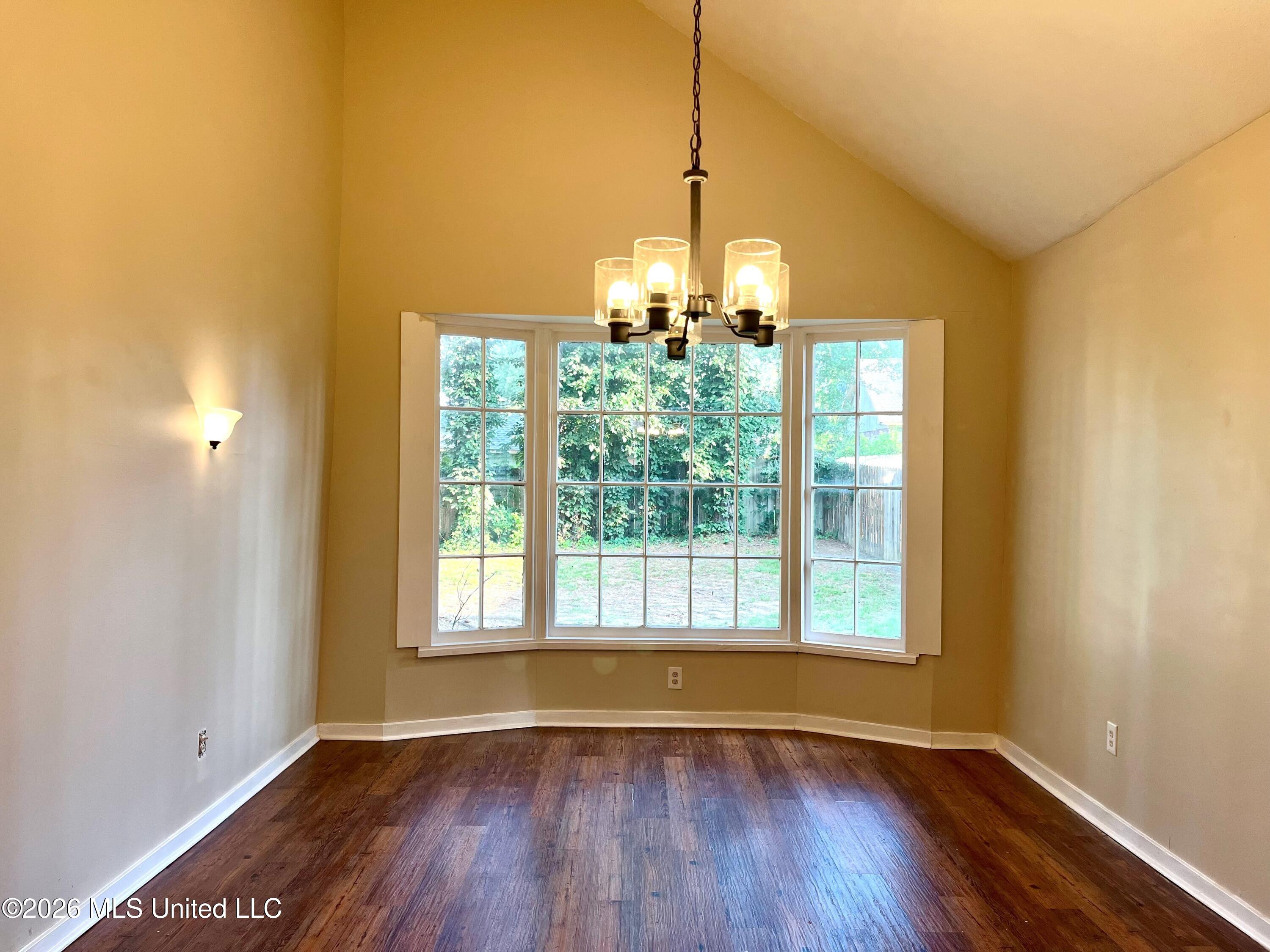 5 Dove Way Circle Property Photo 7