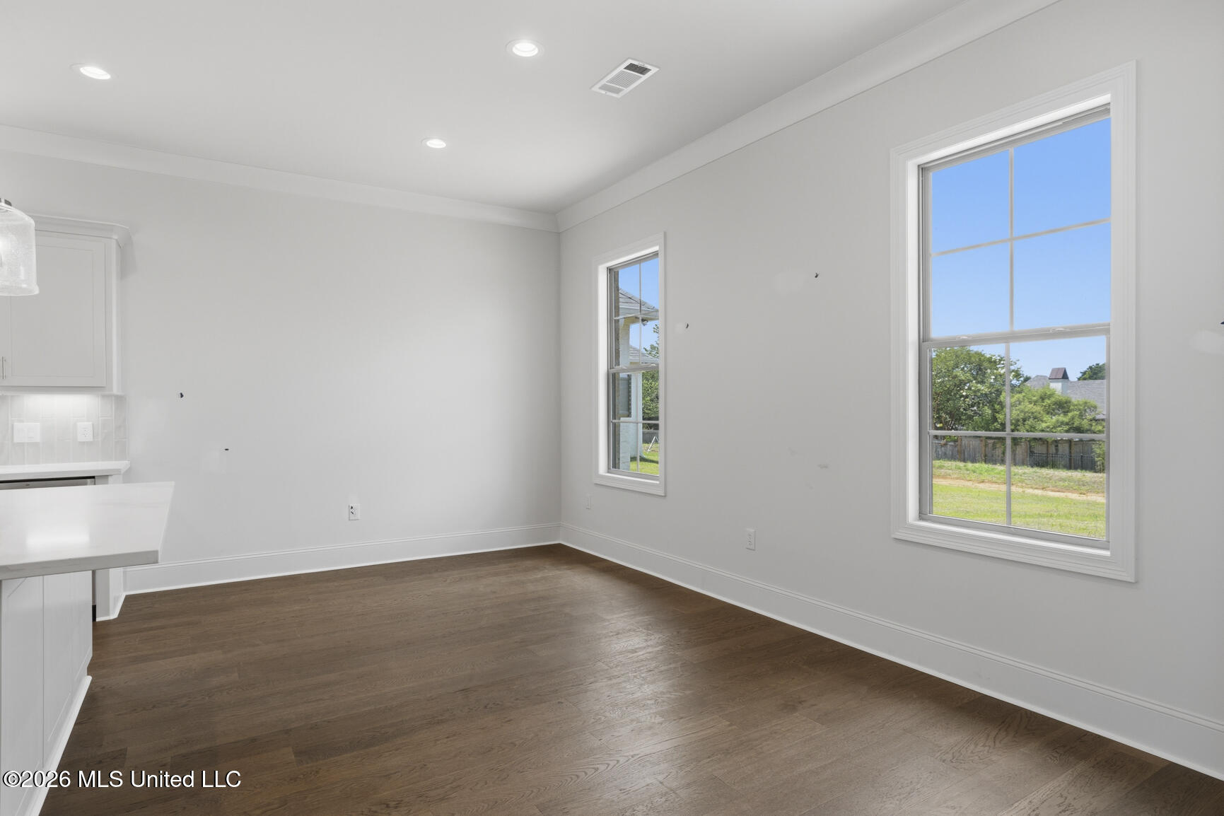 254 Caroline Boulevard Property Photo 14