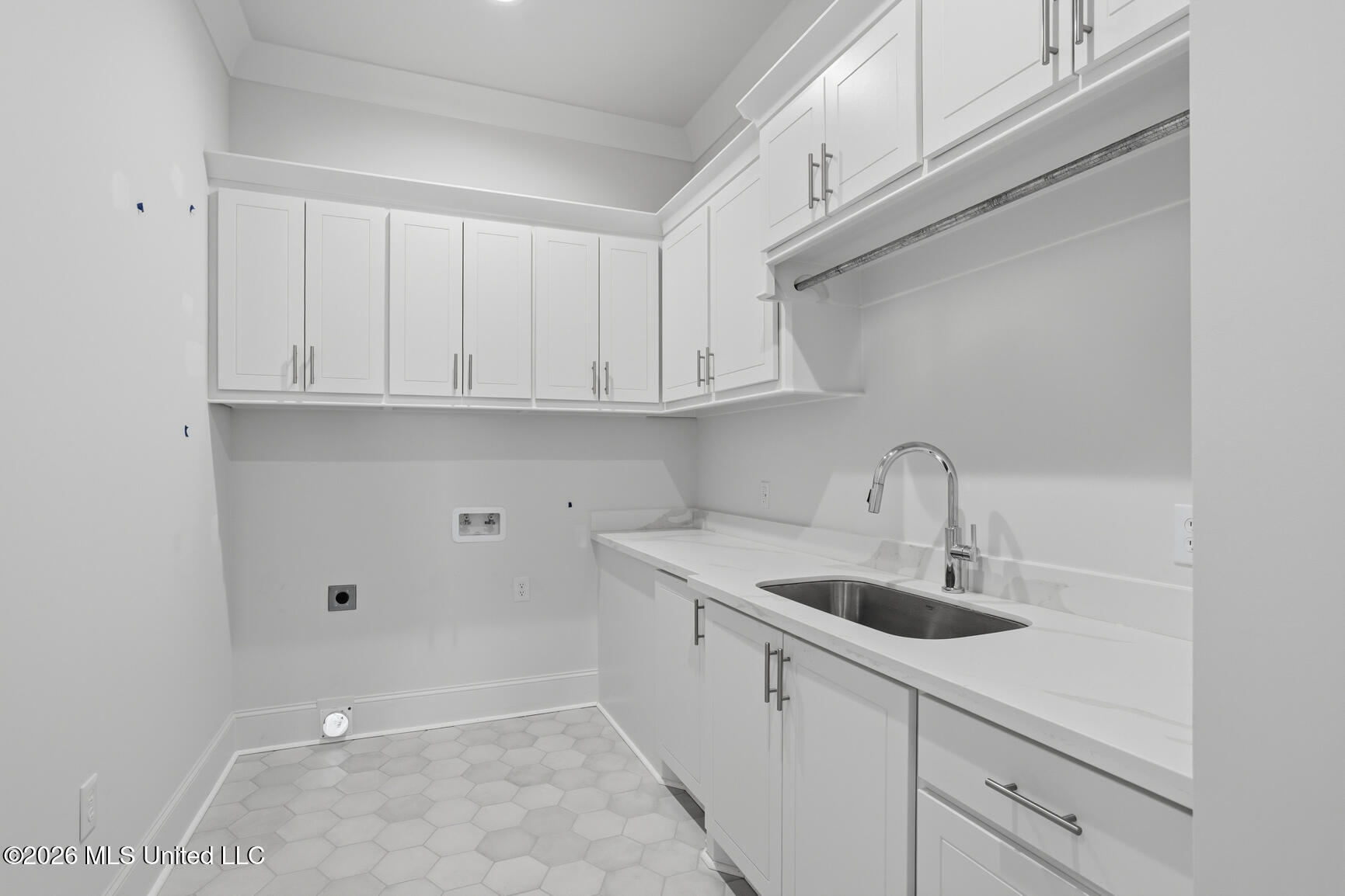 254 Caroline Boulevard Property Photo 21