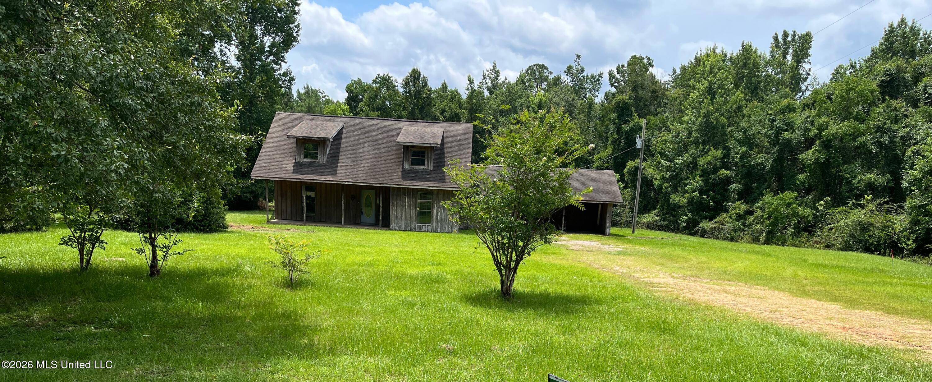 508 Wire Road Property Photo 1