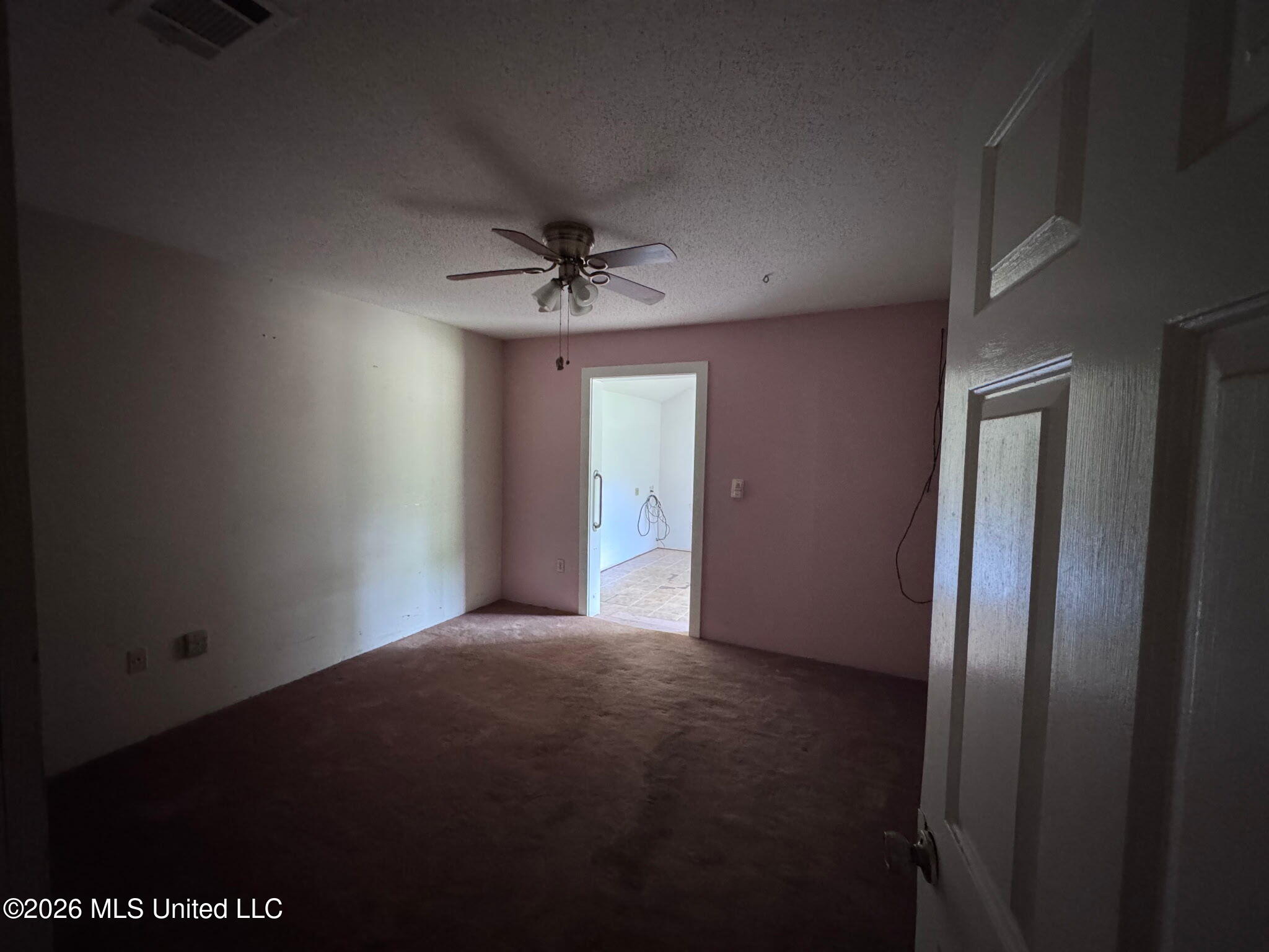 508 Wire Road Property Photo 15
