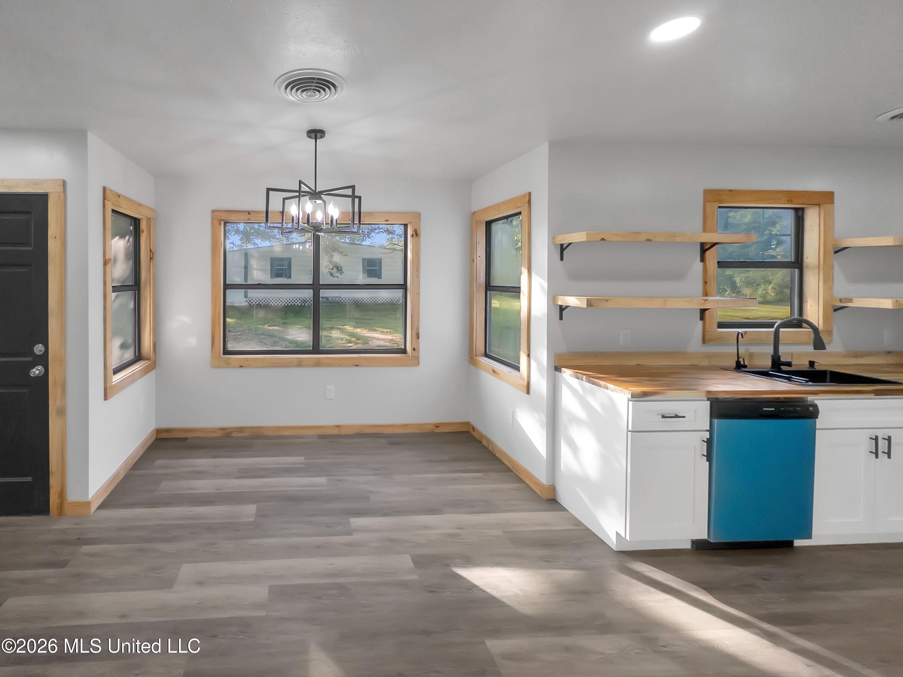 378 Lamkin Road Property Photo 2
