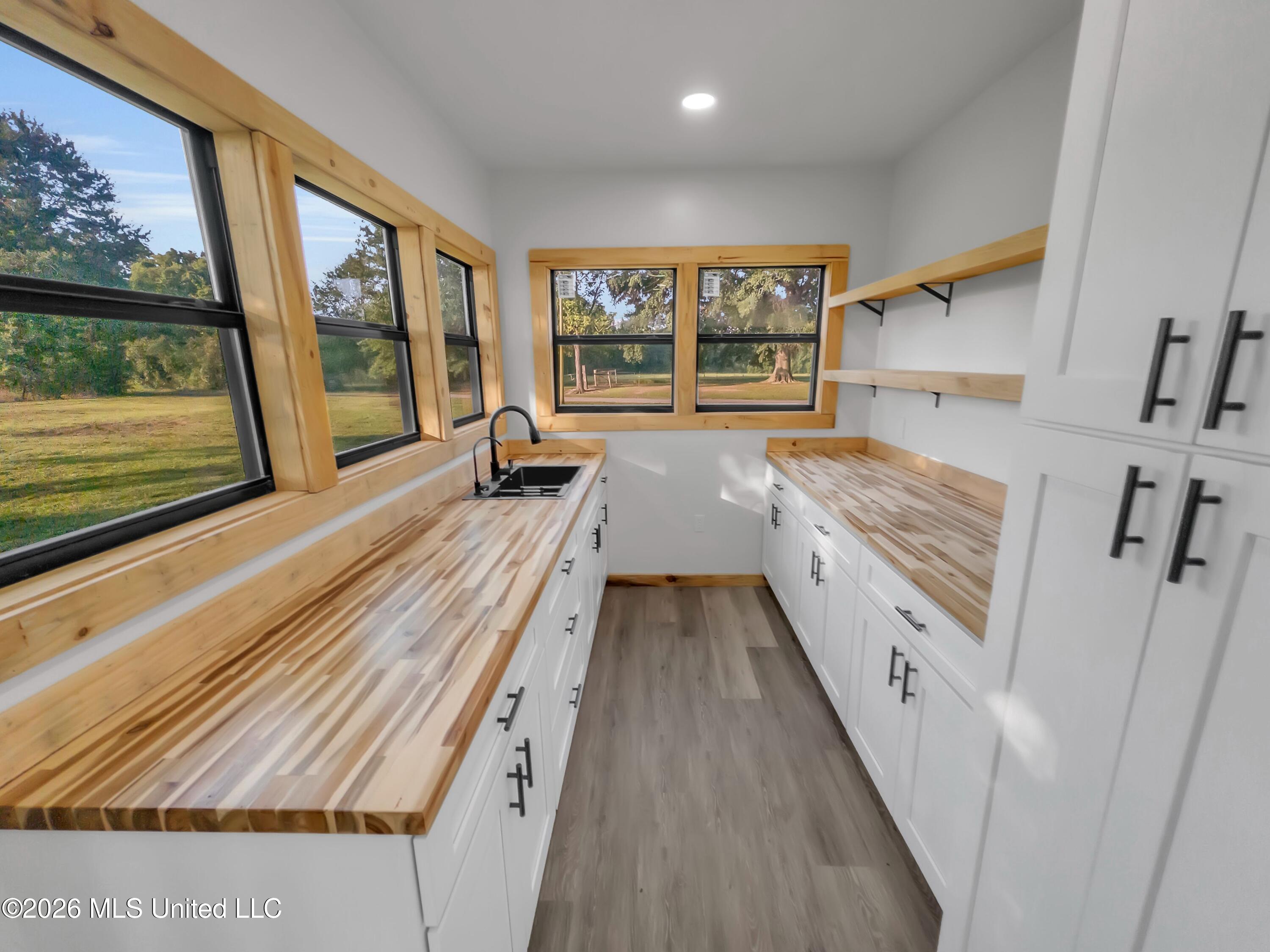 378 Lamkin Road Property Photo 6