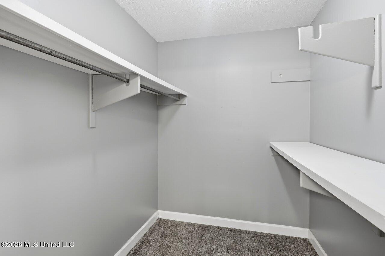 153 Oak Ridge Circle Property Photo 23
