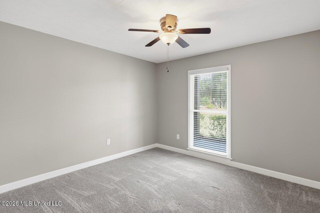 153 Oak Ridge Circle Property Photo 26